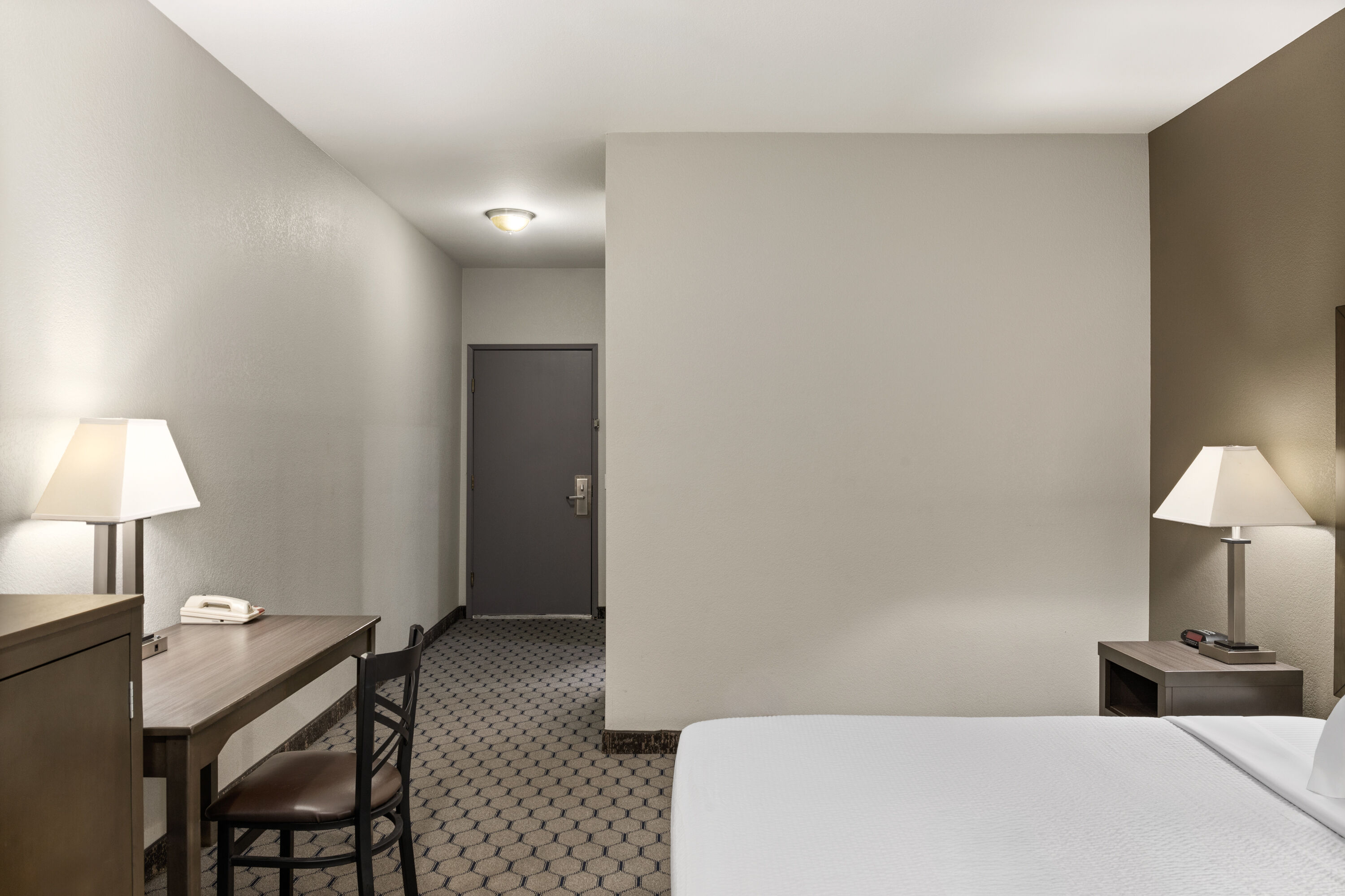 Guest room at the Baymont by Wyndham Moses Lake in Moses Lake, Washington