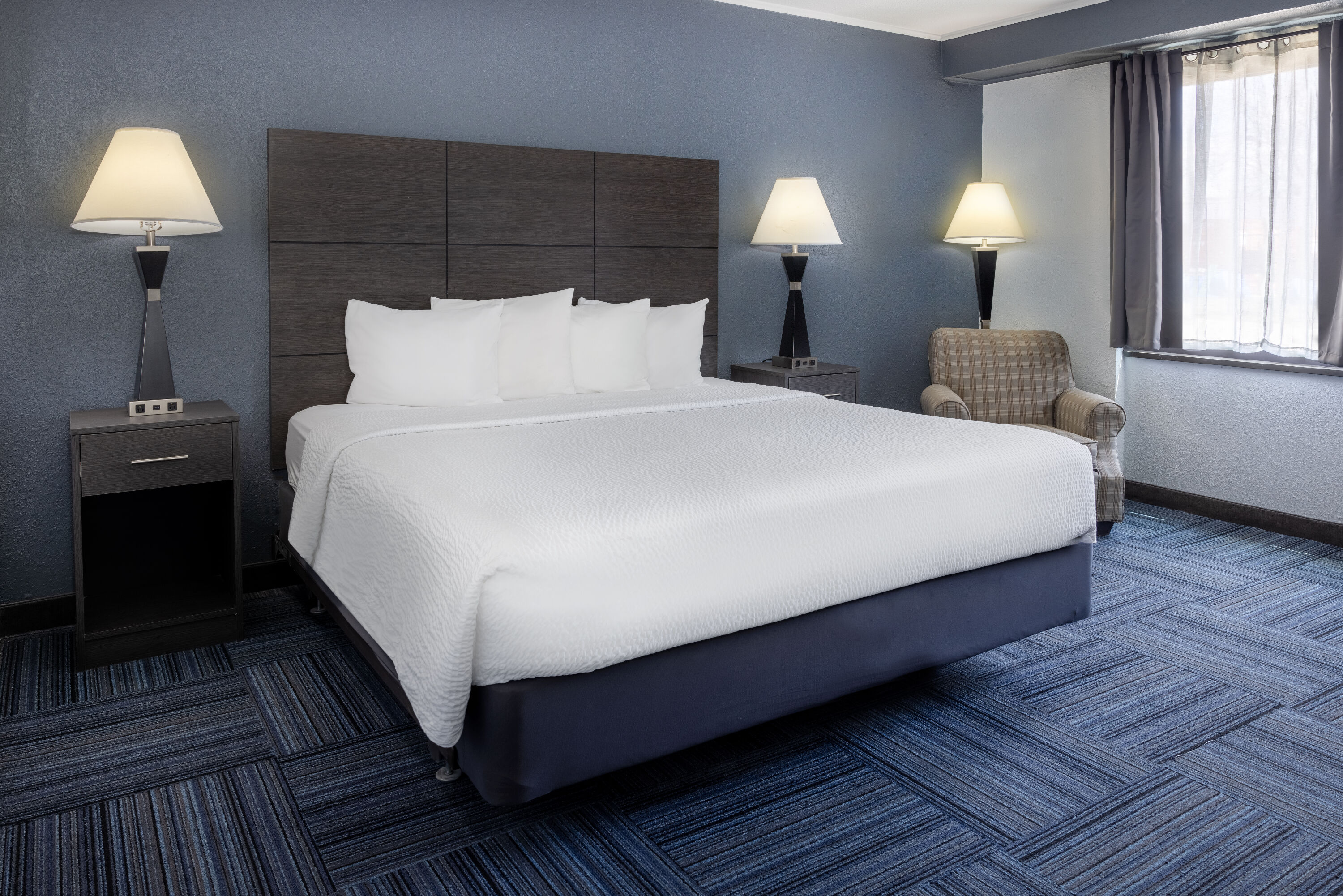 Guest room at the Baymont by Wyndham Appleton in Appleton, Wisconsin