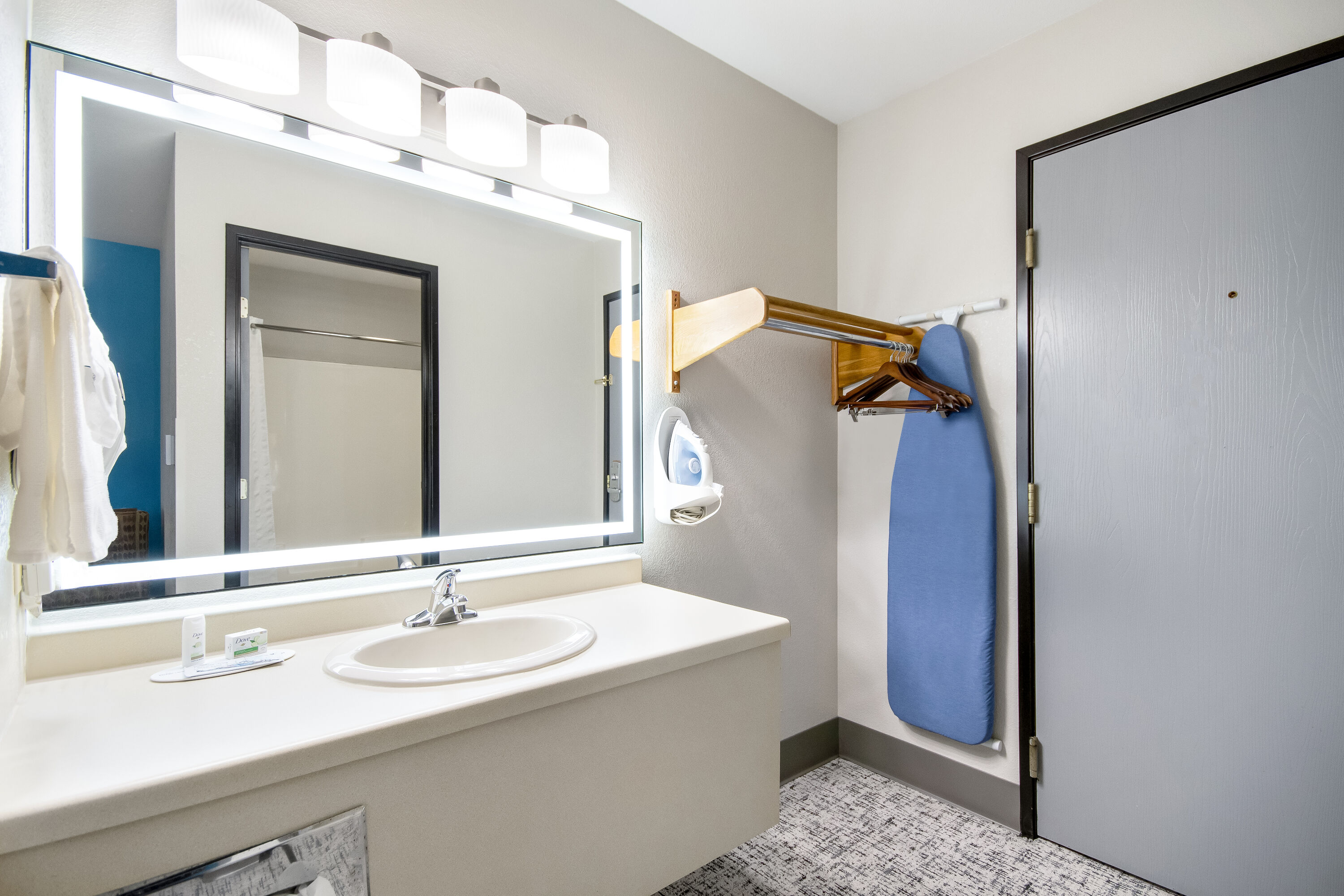 Guest room bath at the Baymont by Wyndham Marinette in Marinette, Wisconsin