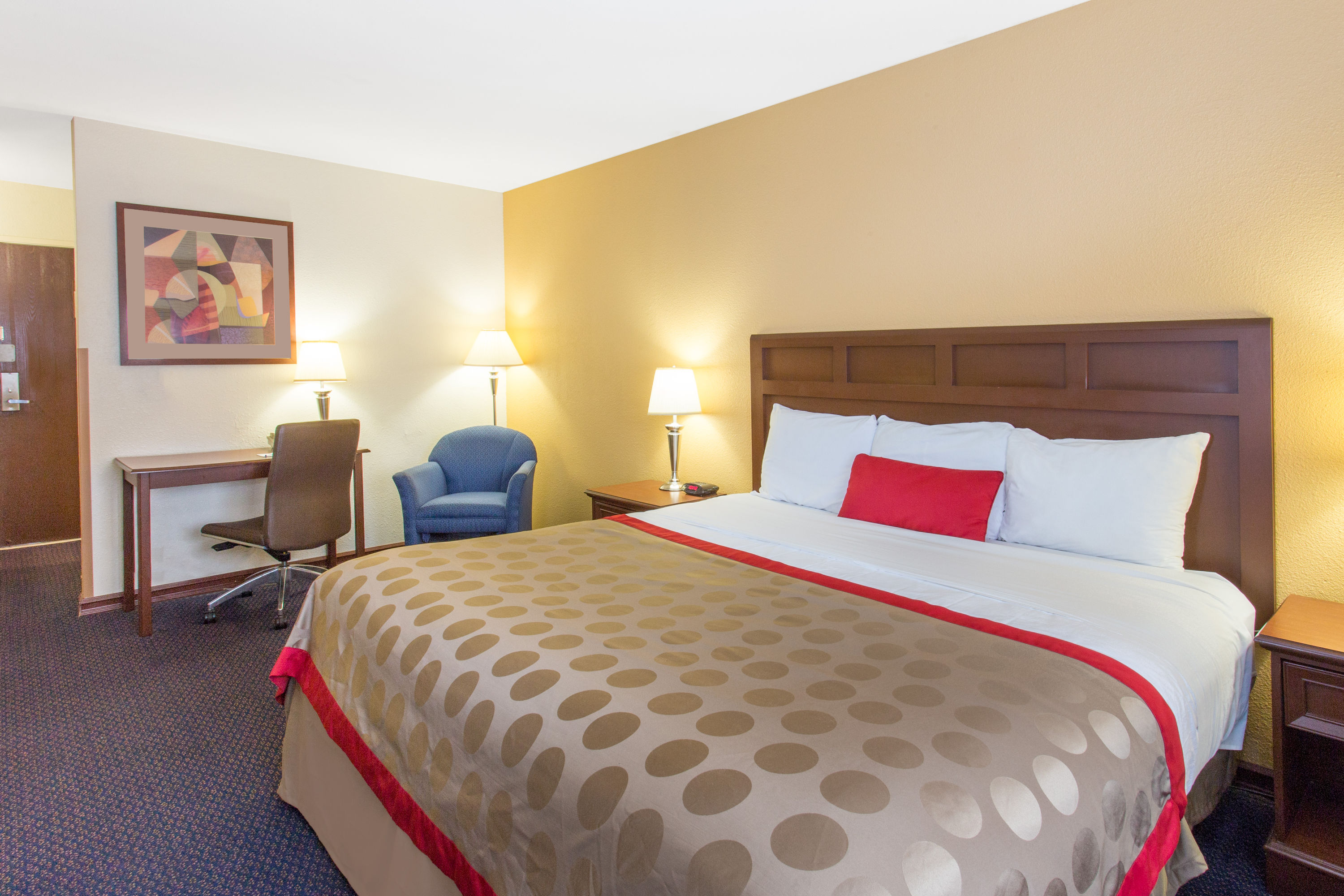 Guest room at the Baymont by Wyndham Waukesha in Waukesha, Wisconsin