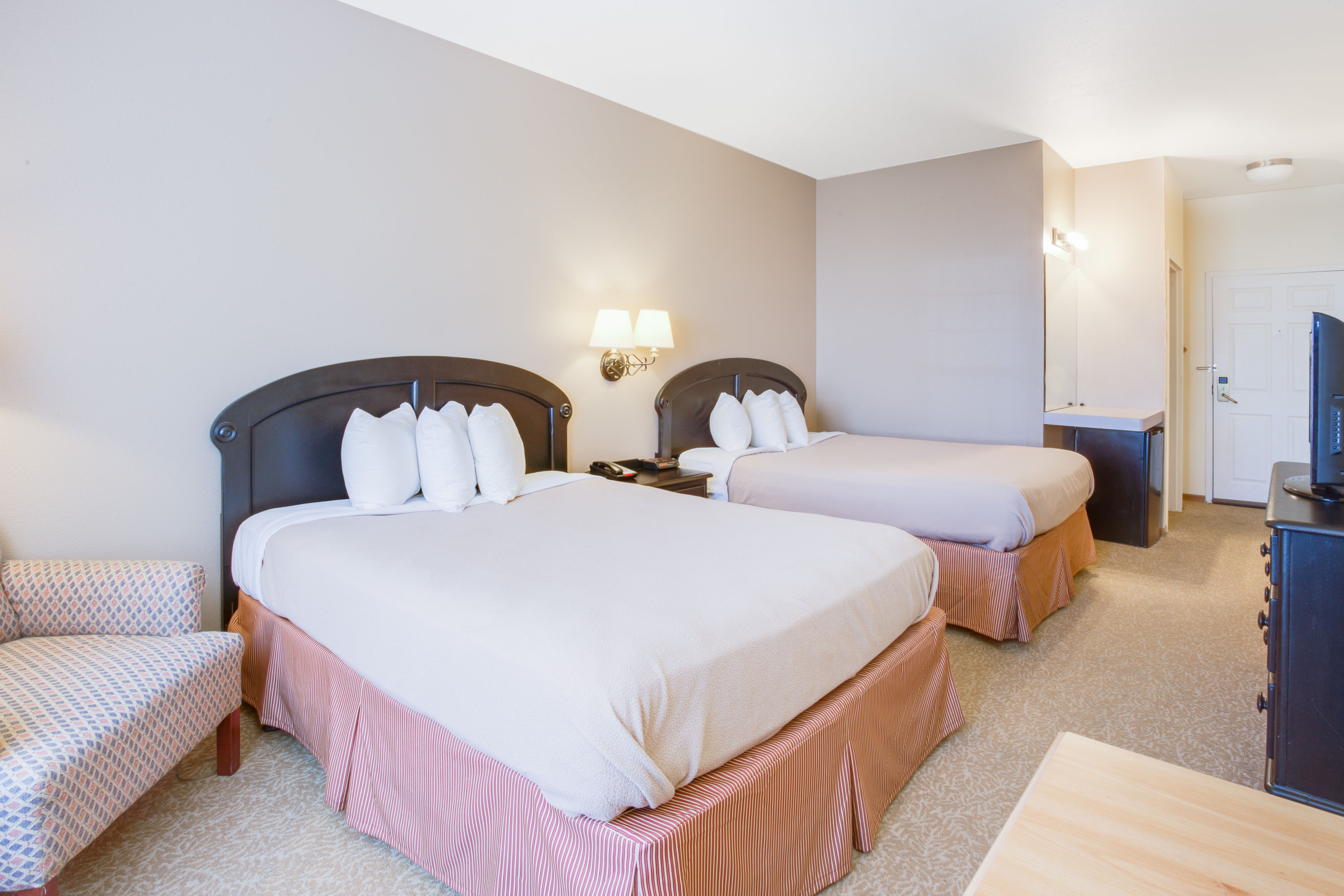 Baymont By Wyndham Waunakee Waunakee Wi Hotels
