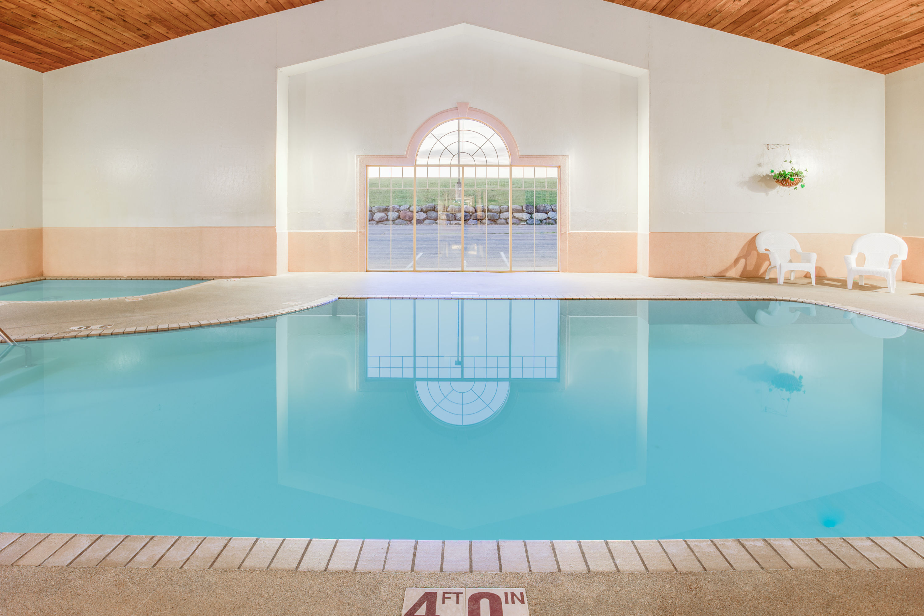 Baymont By Wyndham Waunakee Waunakee Wi Hotels