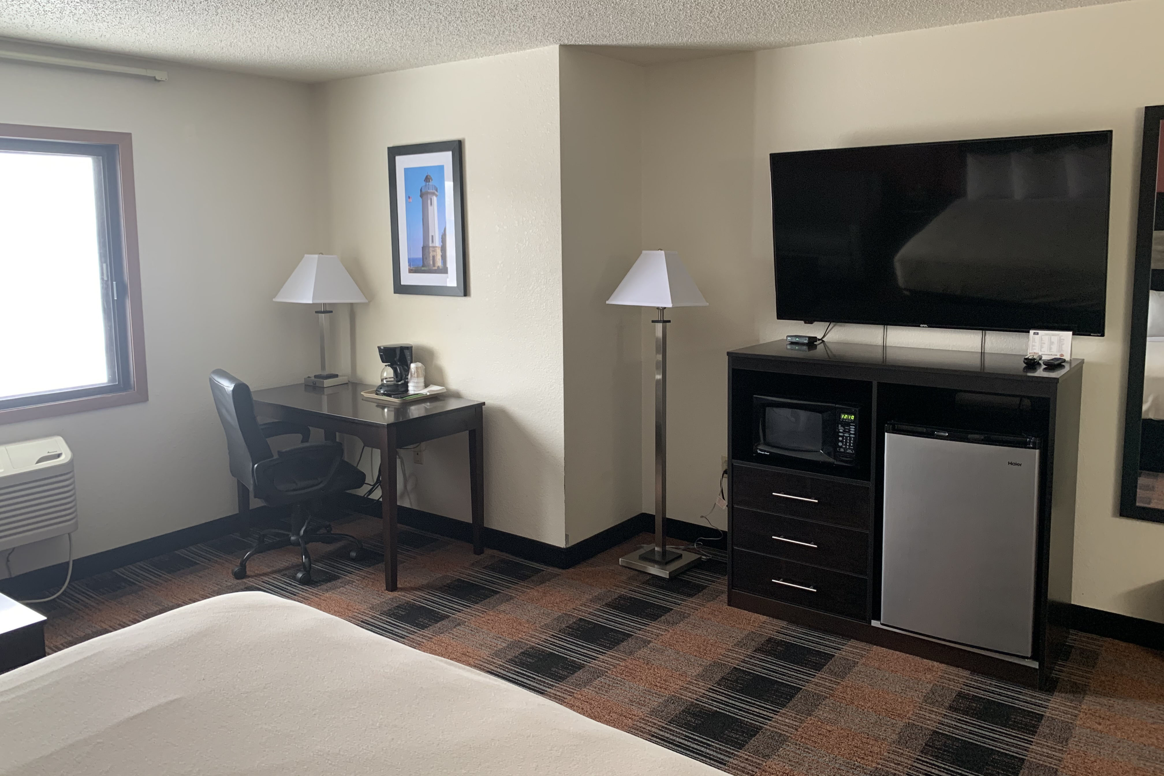 Guest room at the Baymont by Wyndham Waupun in Waupun, Wisconsin