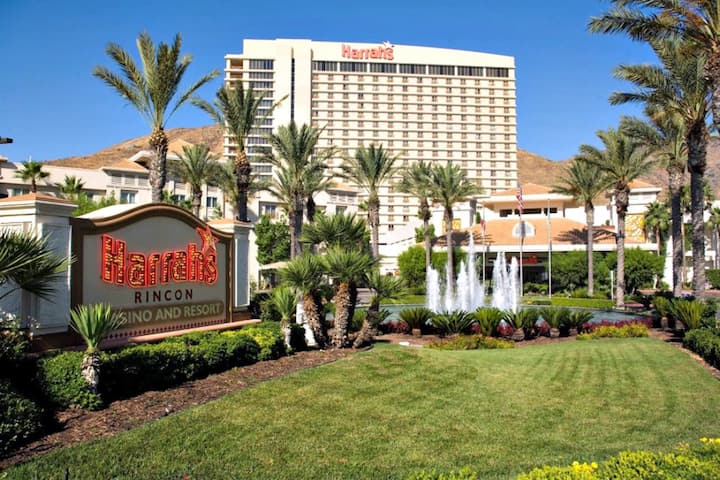 Front Exterior Image of Harrah's Resort Southern California hotel in Valley Center, California