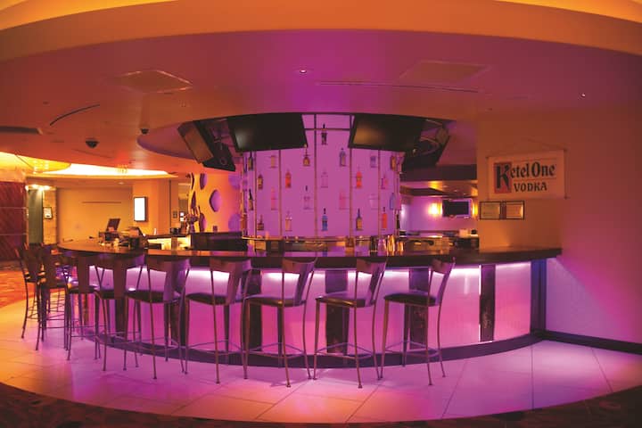 Bar at Harrah's Joliet in Joliet, Illinois