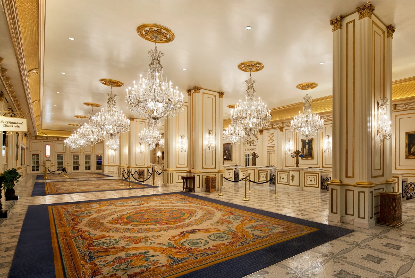 paris las vegas lobby