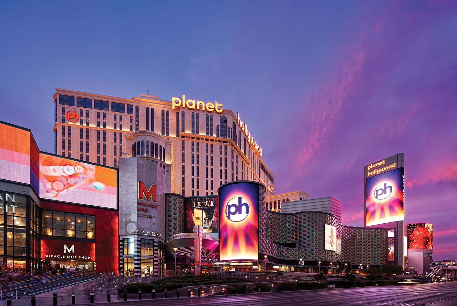 Scene Vegas Pool Deck + Flowrider - Planet Hollywood Las Vegas