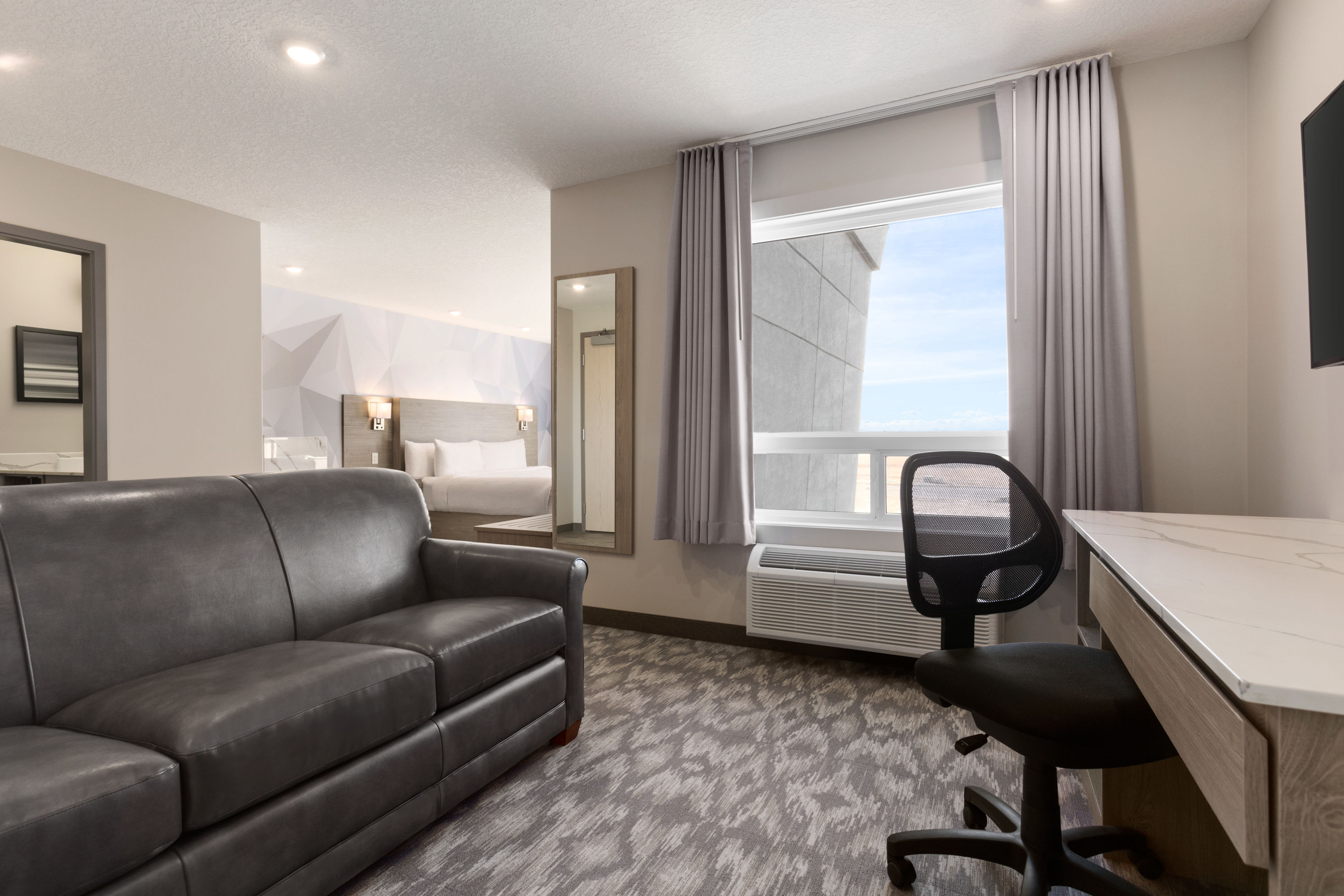 Days Inn Wyndham Calgary North Balzac Balzac  Hotels