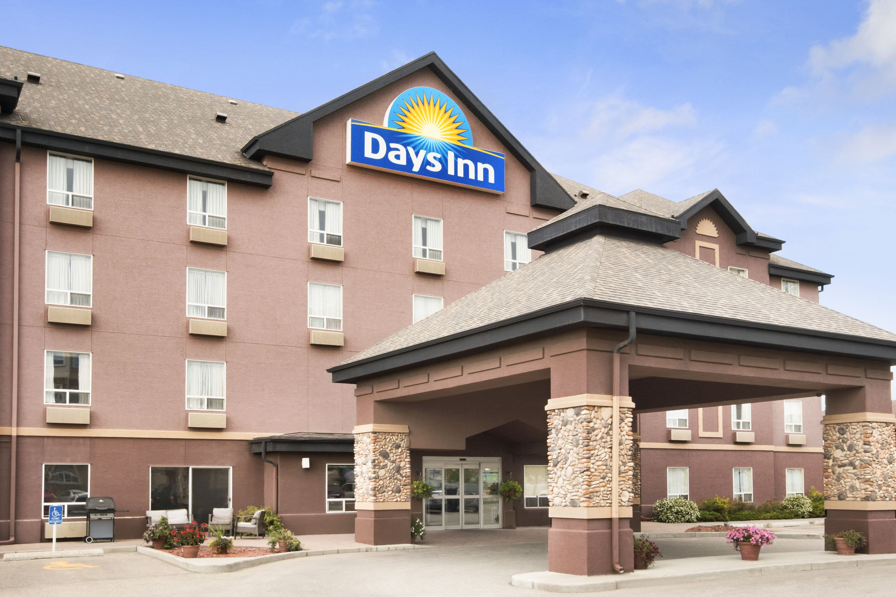 Discount [75% Off] Wyndham Garden Calgary Airport Canada - Hotel Near Me | I’m Hotel Promos