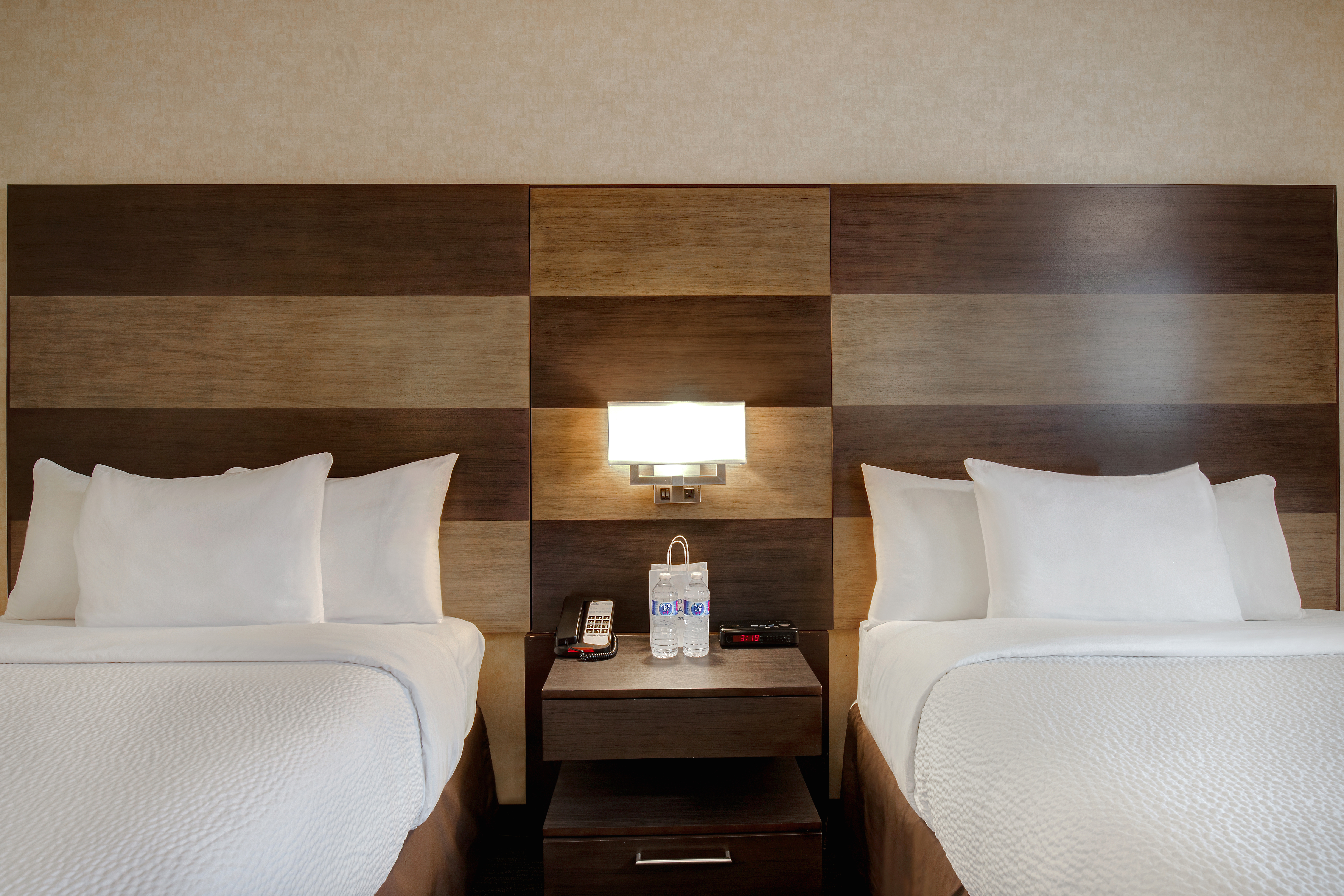 Guest room at the Days Inn by Wyndham Calgary South in Calgary, Alberta