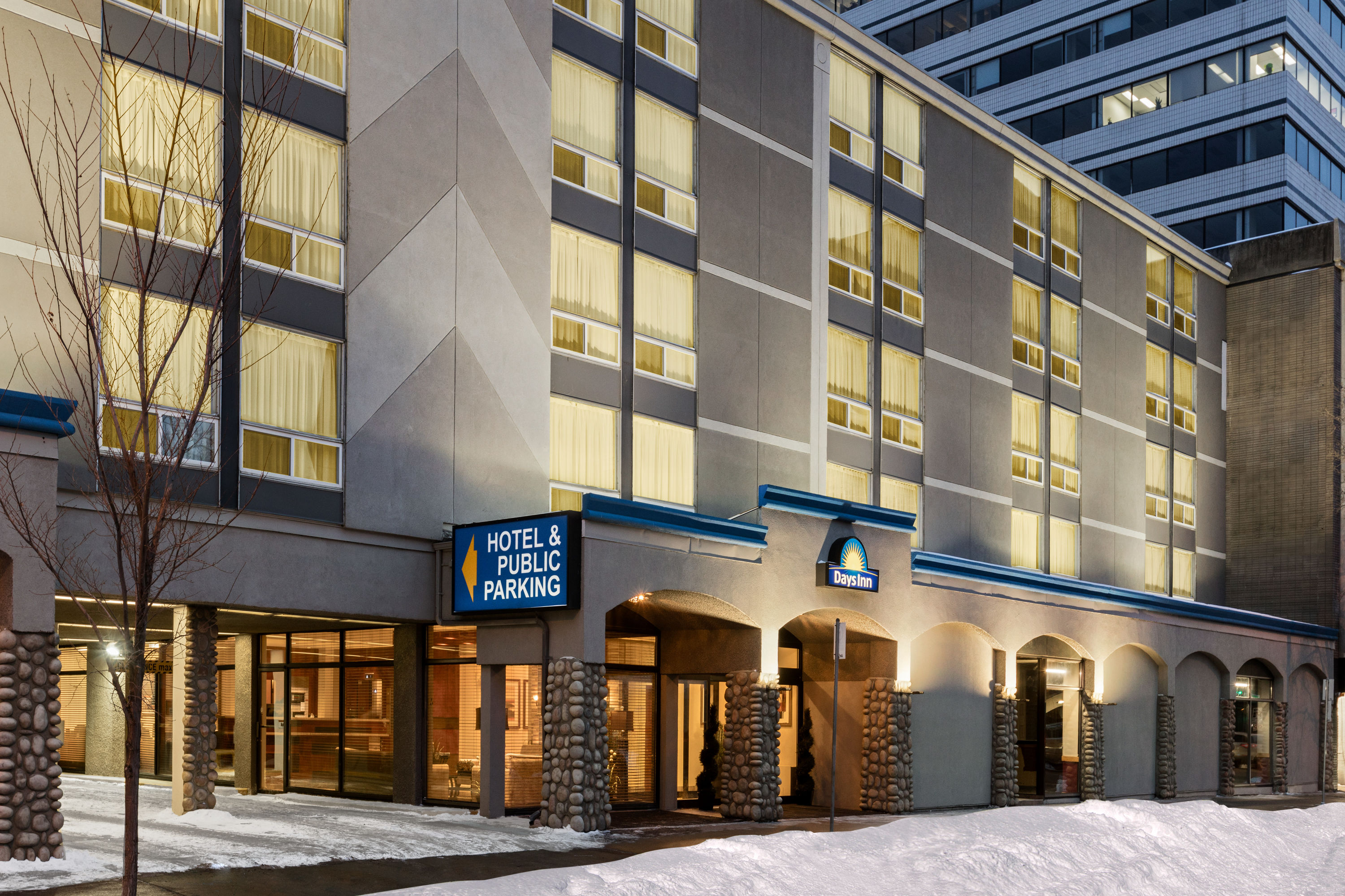 Days Inn By Wyndham Edmonton Downtown Edmonton Ab Hotels