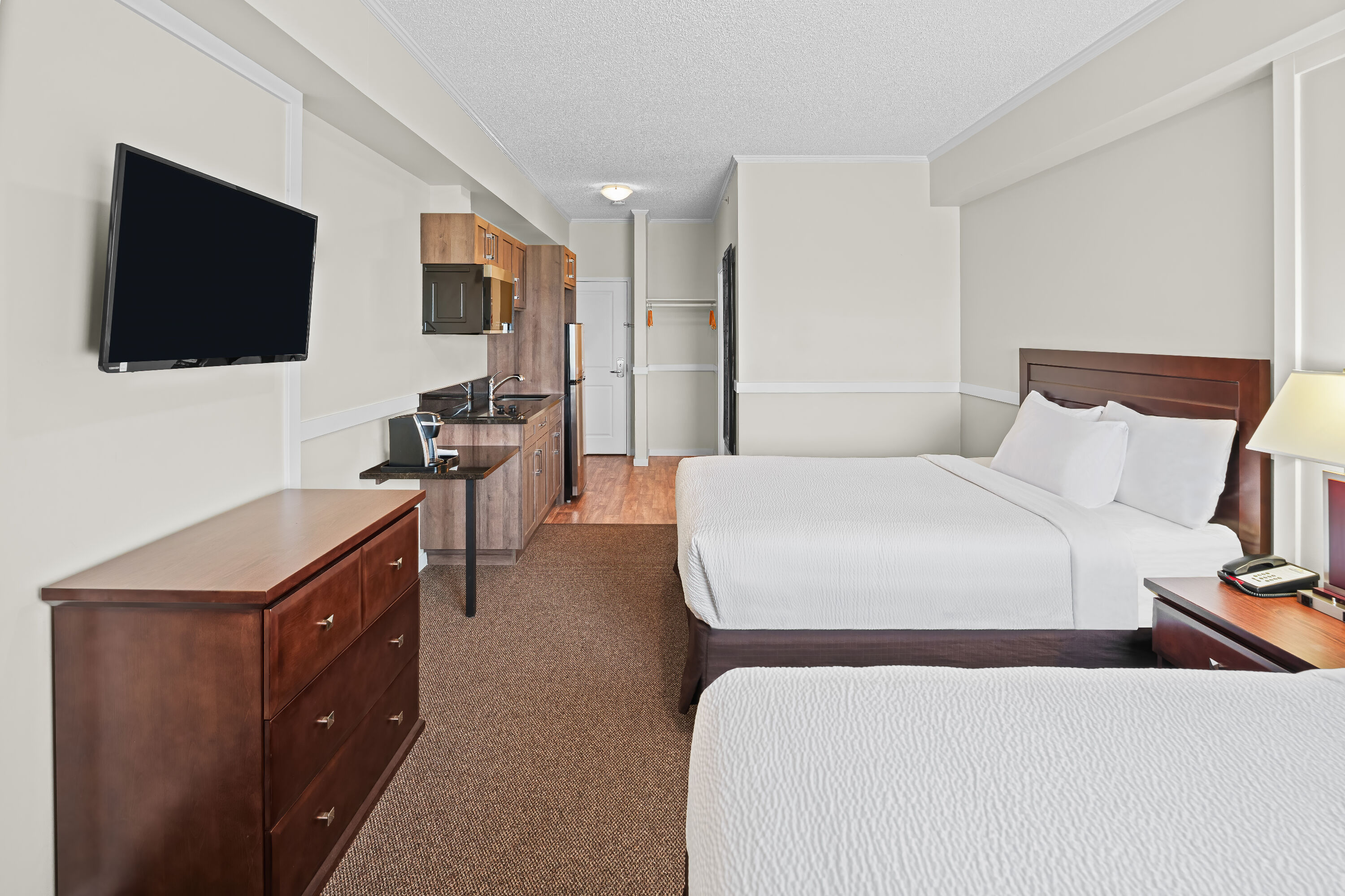 Days Inn by Wyndham Lamont suite in Lamont, Alberta