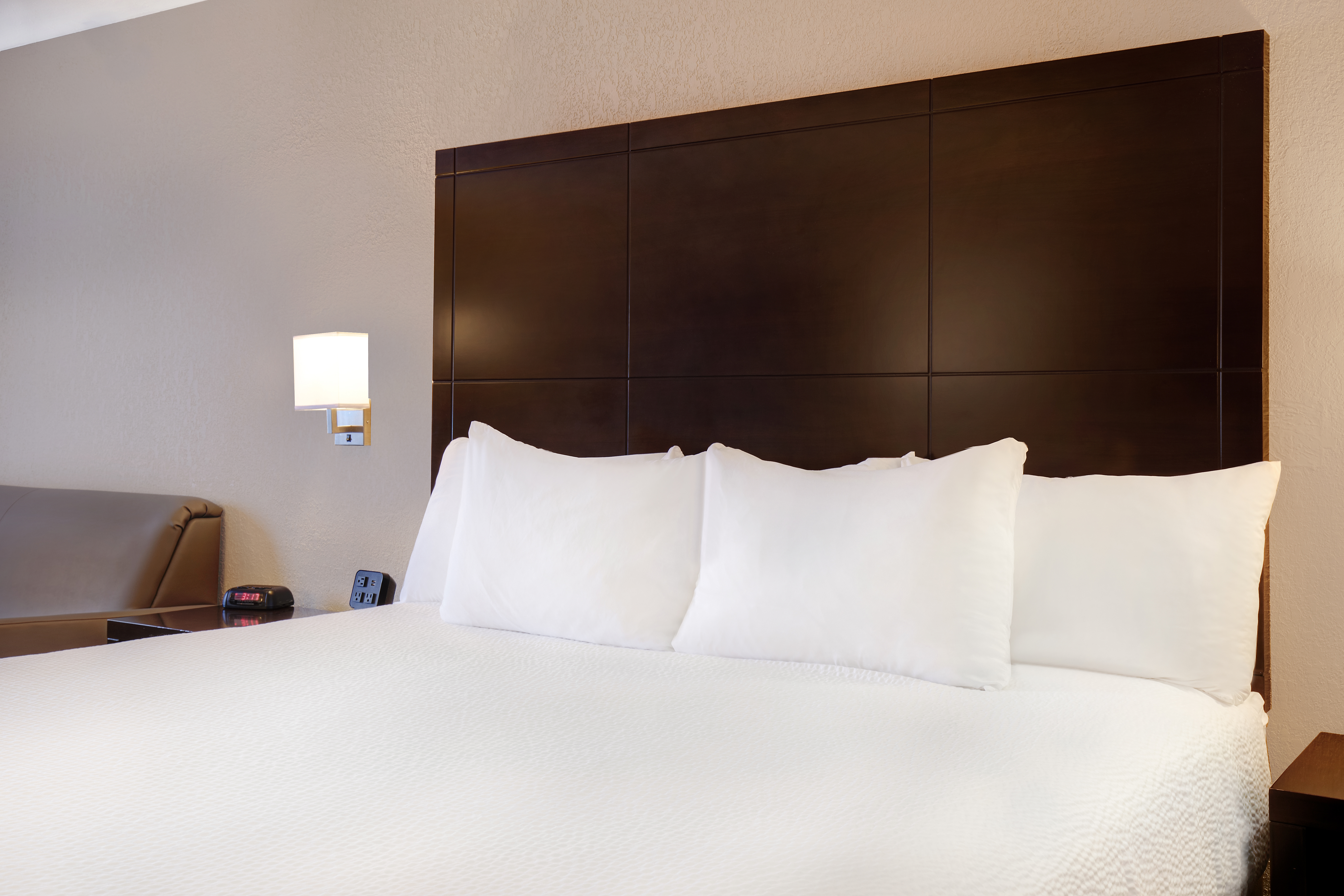 Guest room at the Days Inn by Wyndham Medicine Hat in Medicine Hat, Alberta