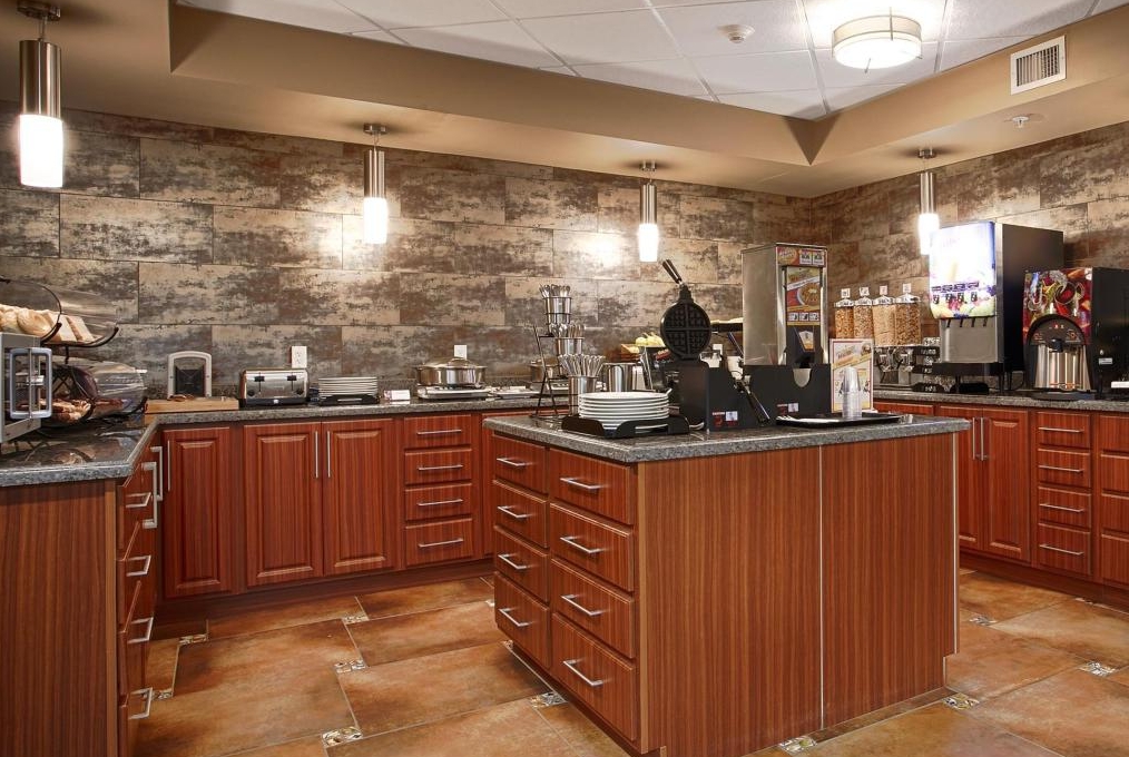 Days Inn by Wyndham Redwater restaurant in Redwater, Alberta