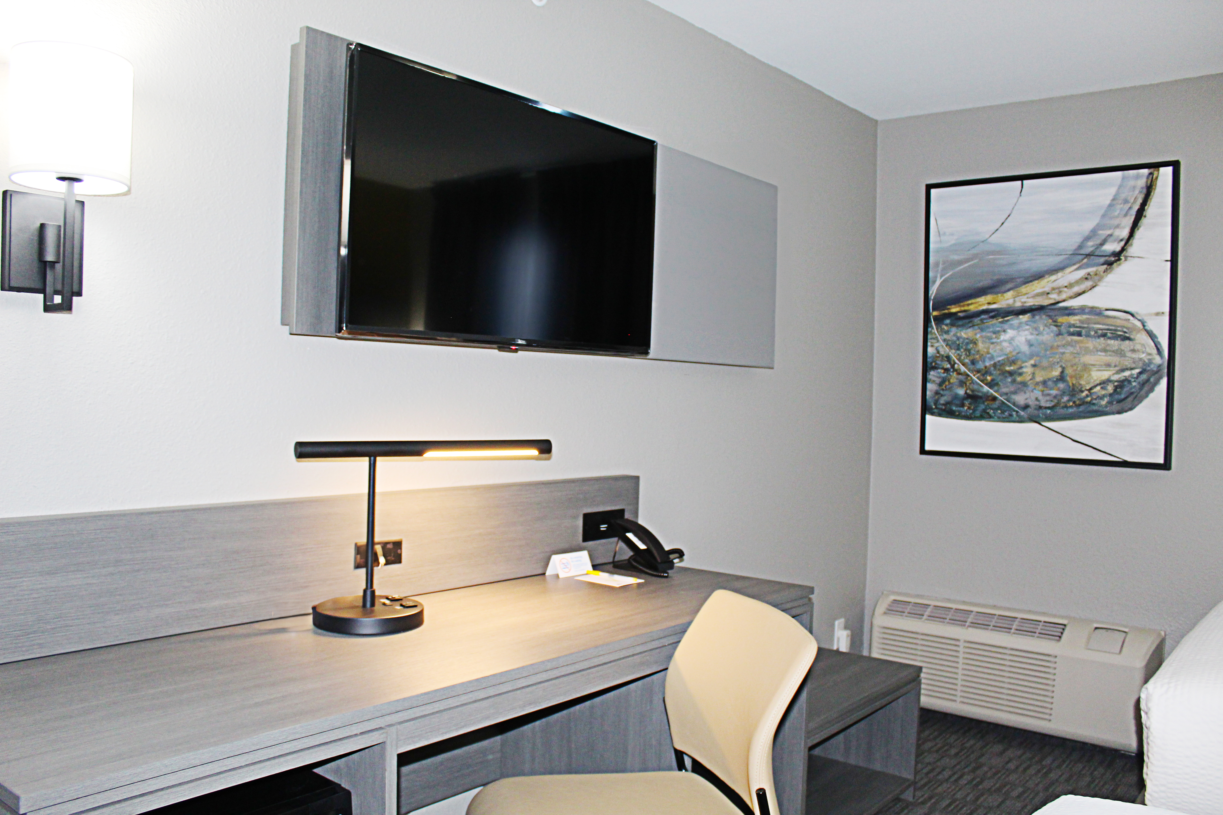 Guest room feature at the Days Inn by Wyndham Stony Plain in Stony Plain, Alberta