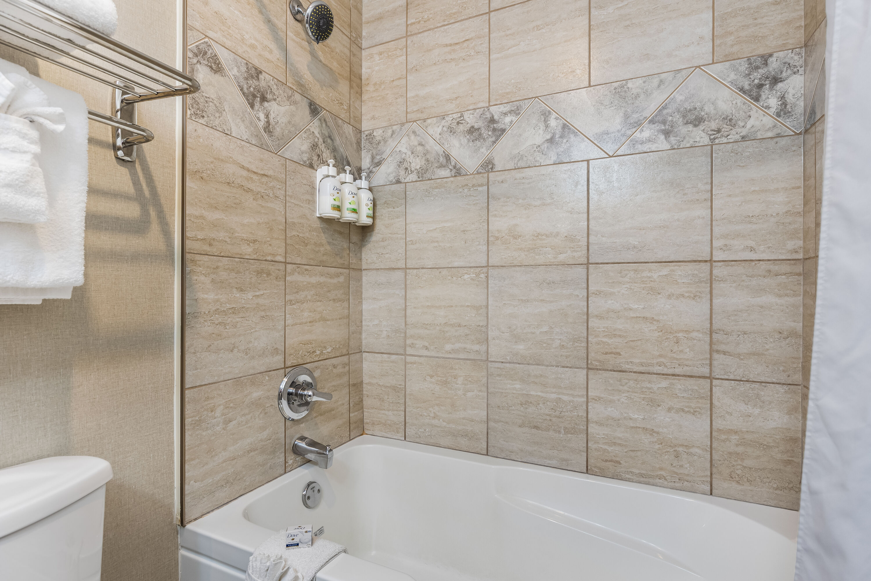 Guest room bath at the Days Inn by Wyndham Sylvan Lake in Sylvan Lake, Alberta