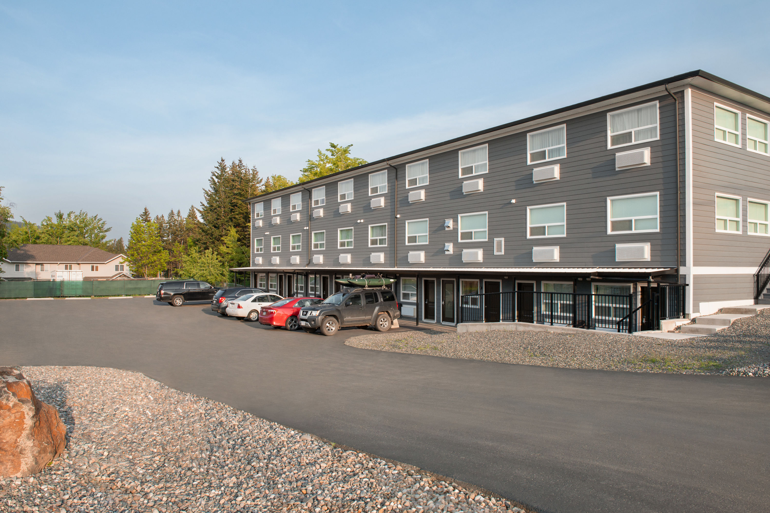 Days Inn by Wyndham 100 Mile House 100 Mile House BC Hotels