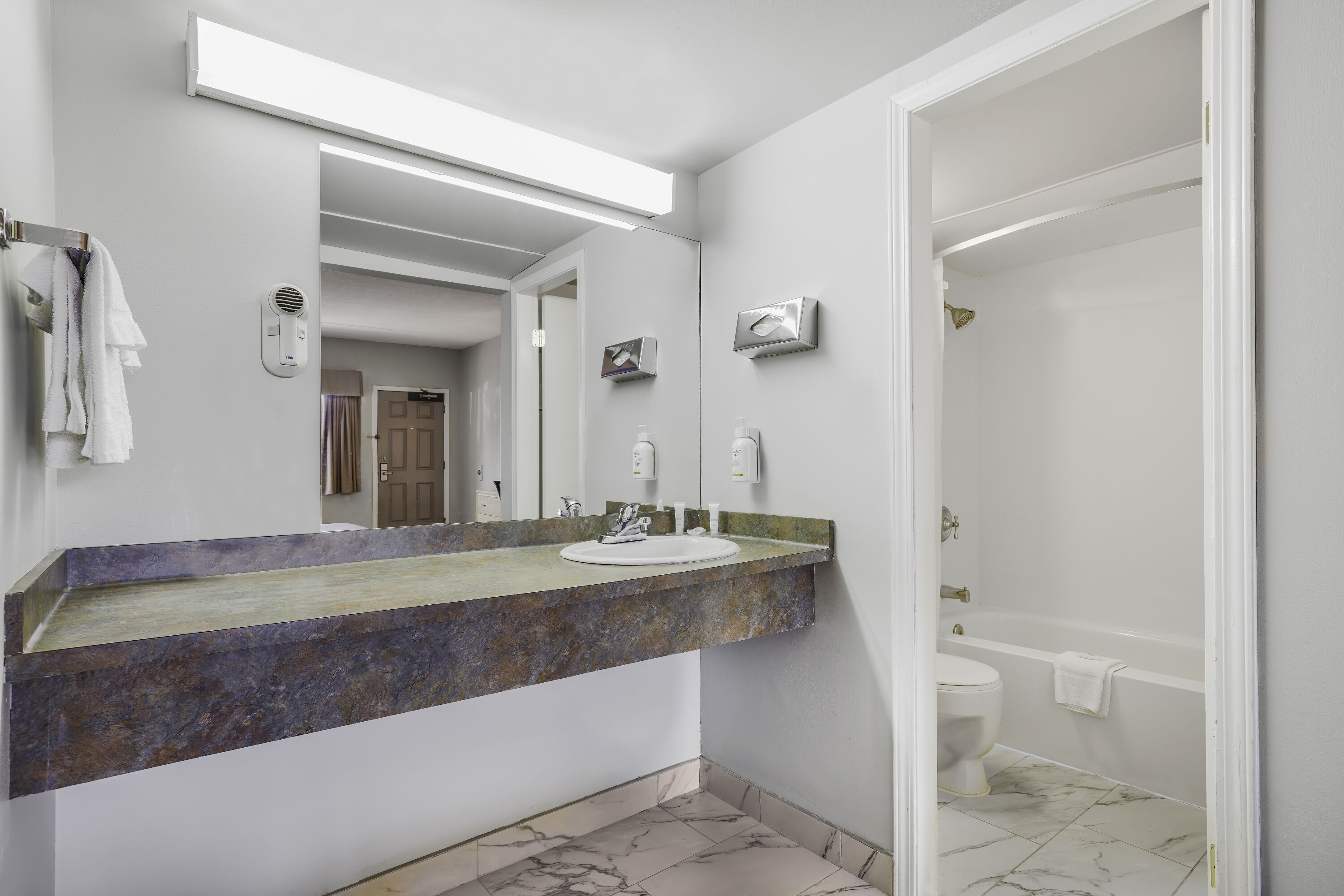 Guest room bath at the Days Inn by Wyndham Golden in Golden, British Columbia
