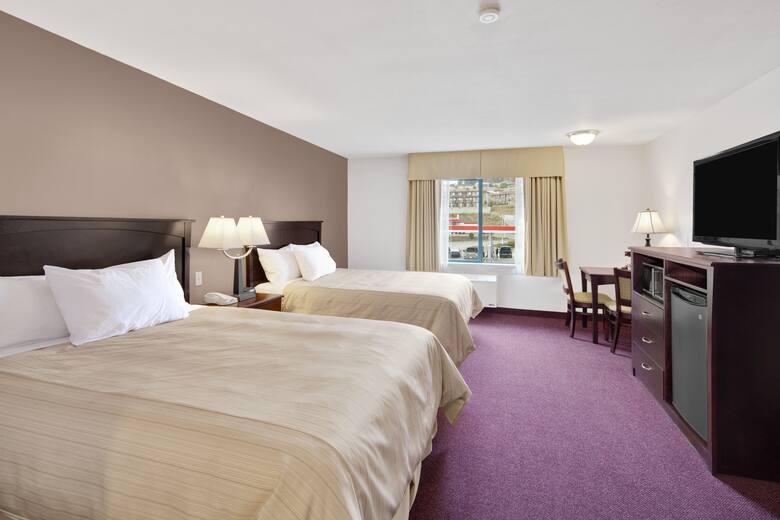 Guest room at the Days Inn Kamloops BC in Kamloops, British Columbia