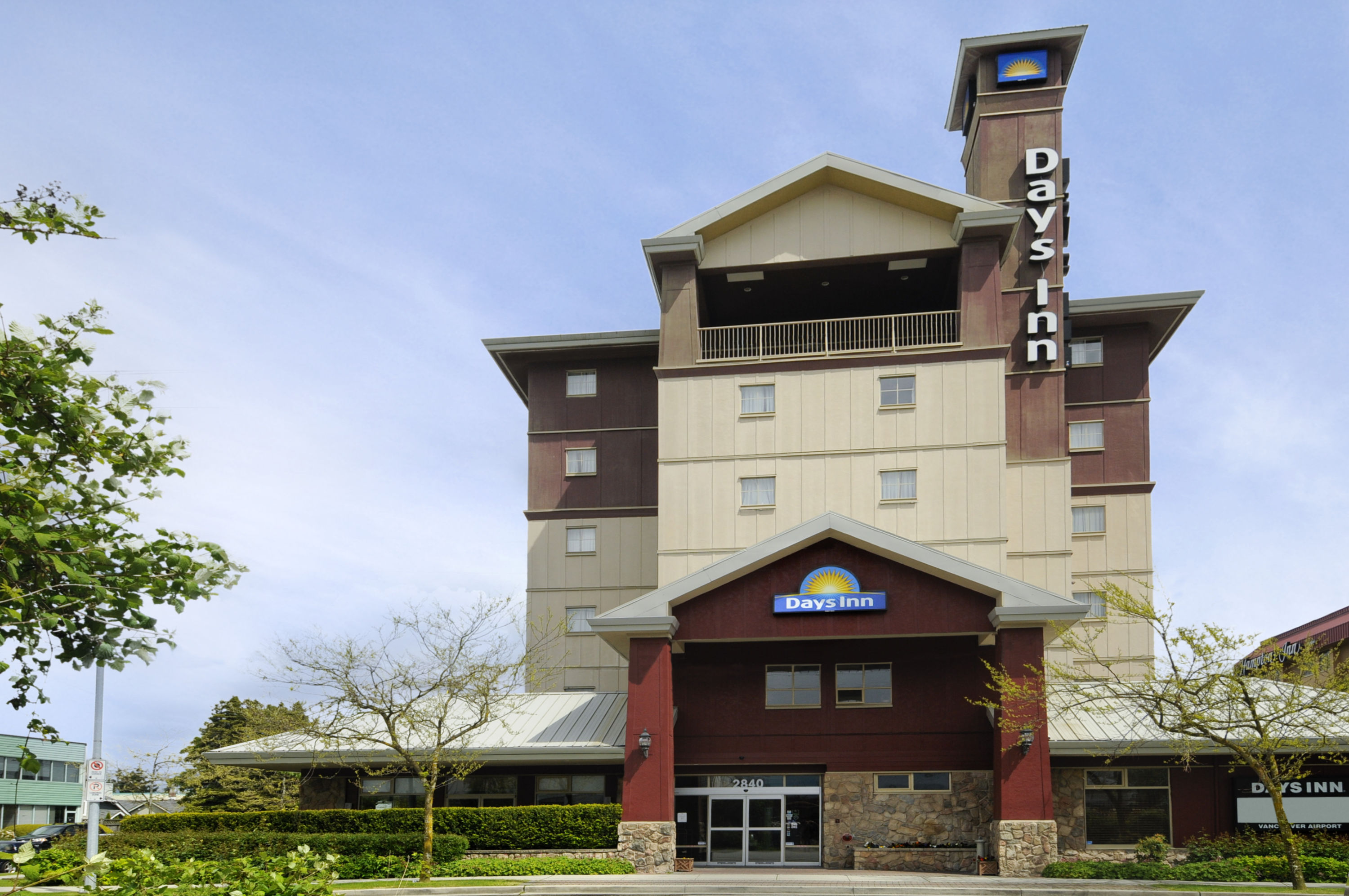 Days Inn Moffett Rd