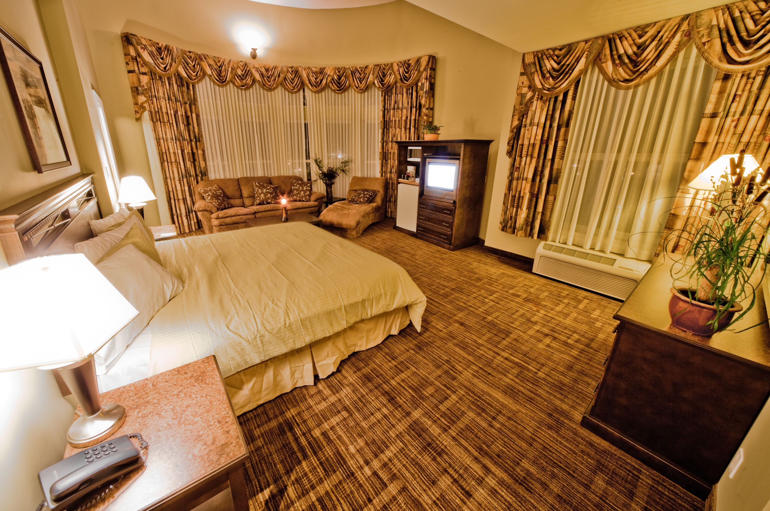 Days Inn by Wyndham Surrey | Surrey, BC Hotels