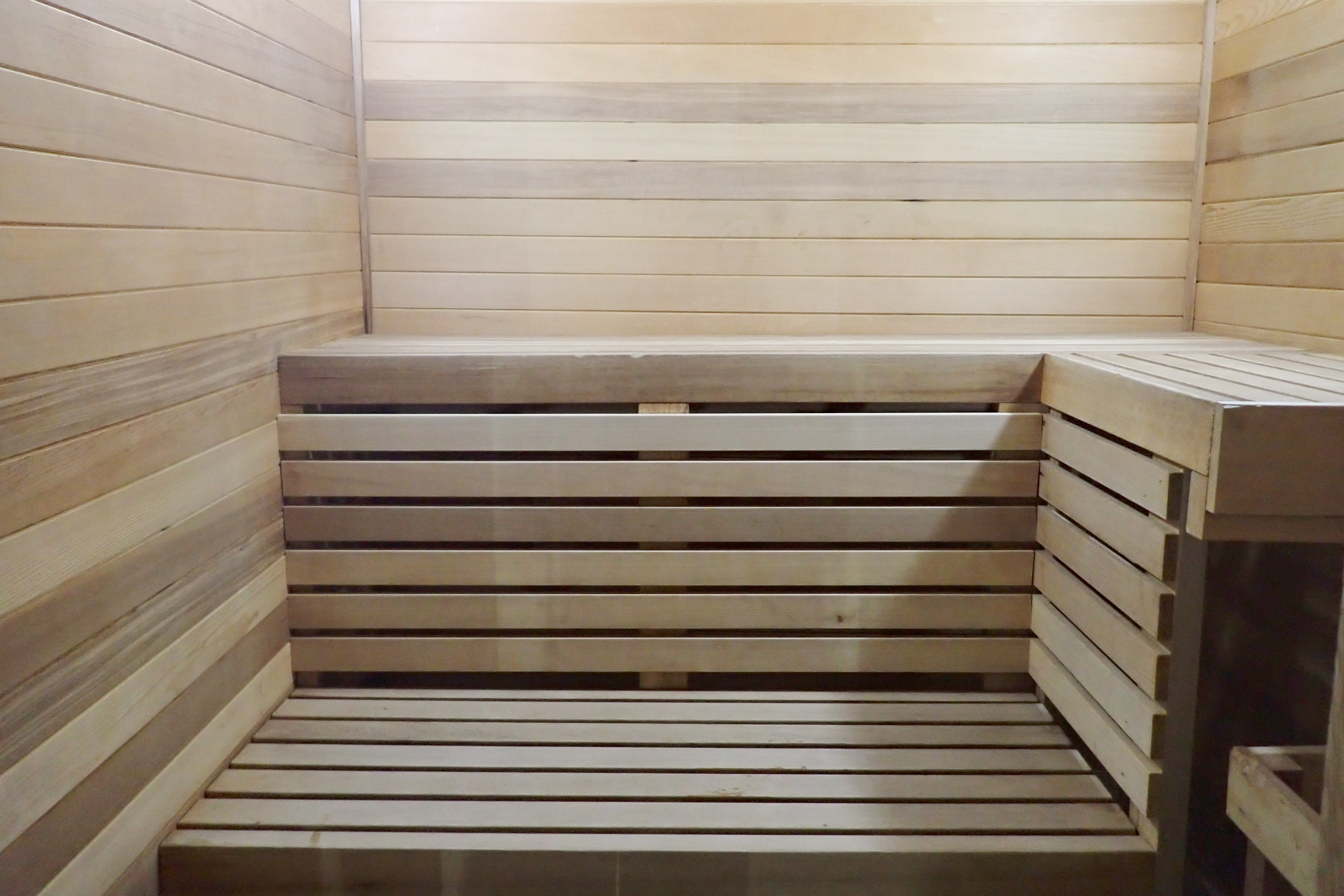 Days Inn by Wyndham Valemount sauna in Valemount, British Columbia