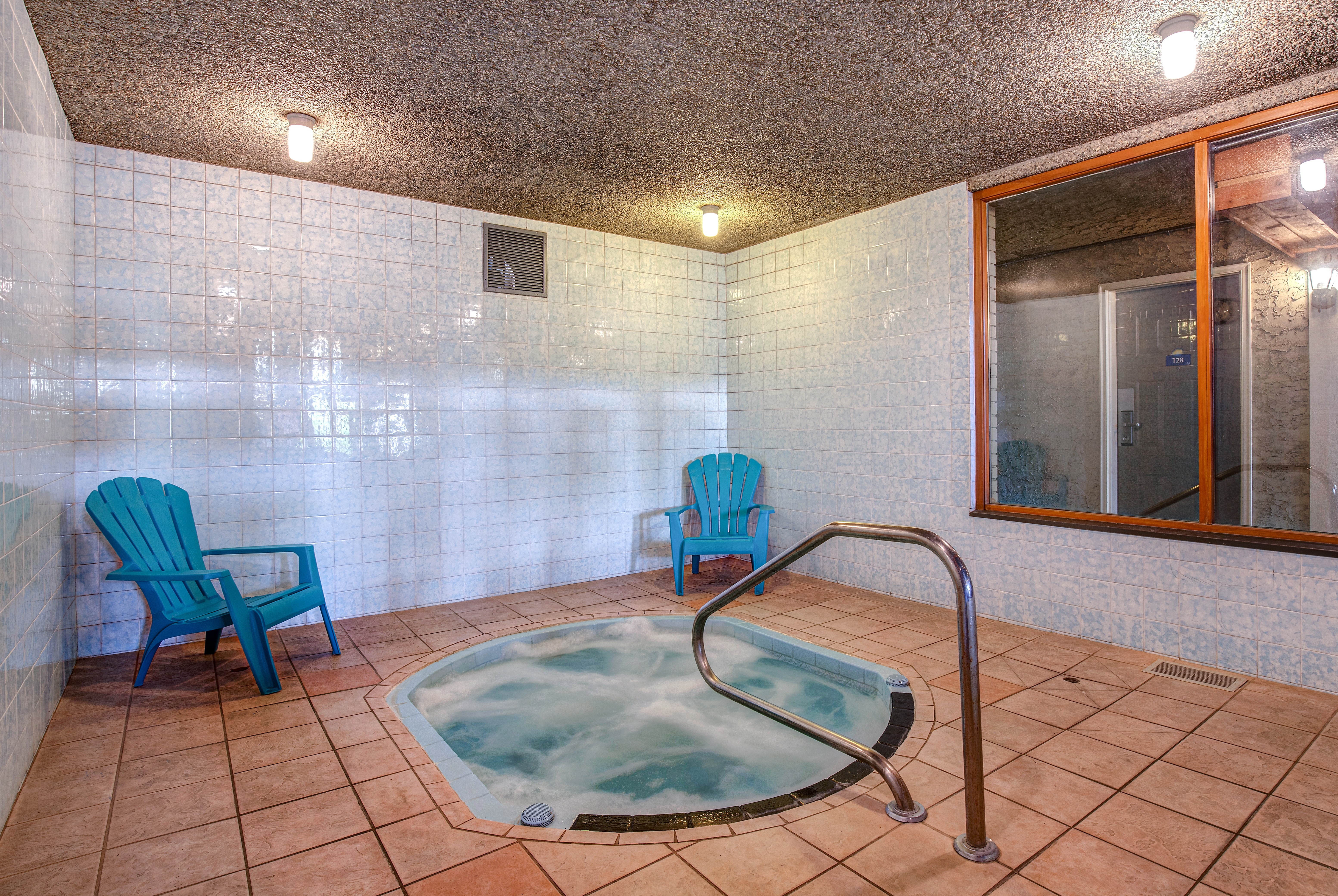 Whirlpool at the Days Inn by Wyndham Vernon in Vernon, British Columbia