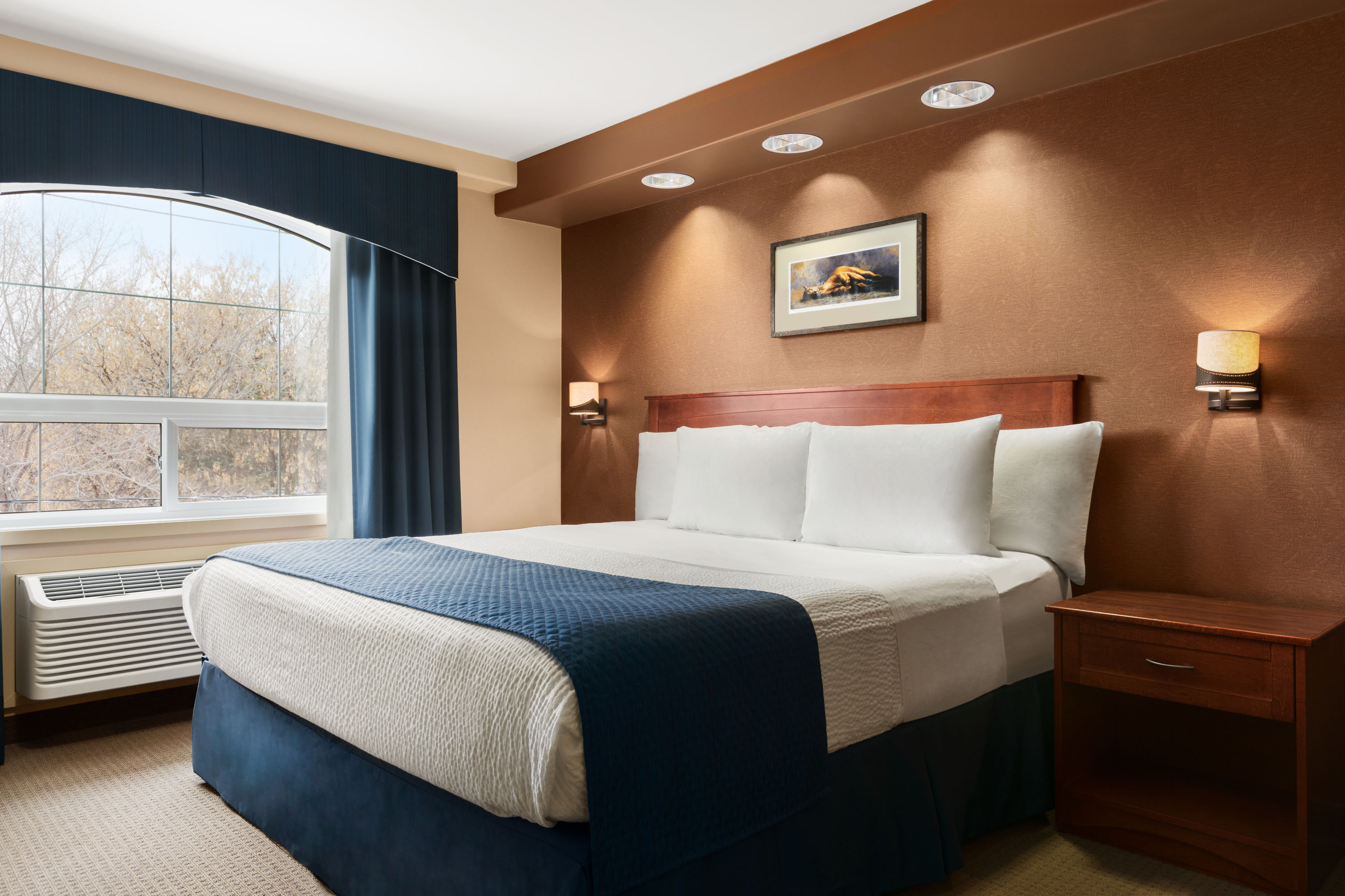 Days Inn & Suites by Wyndham Brandon suite in Brandon, Manitoba