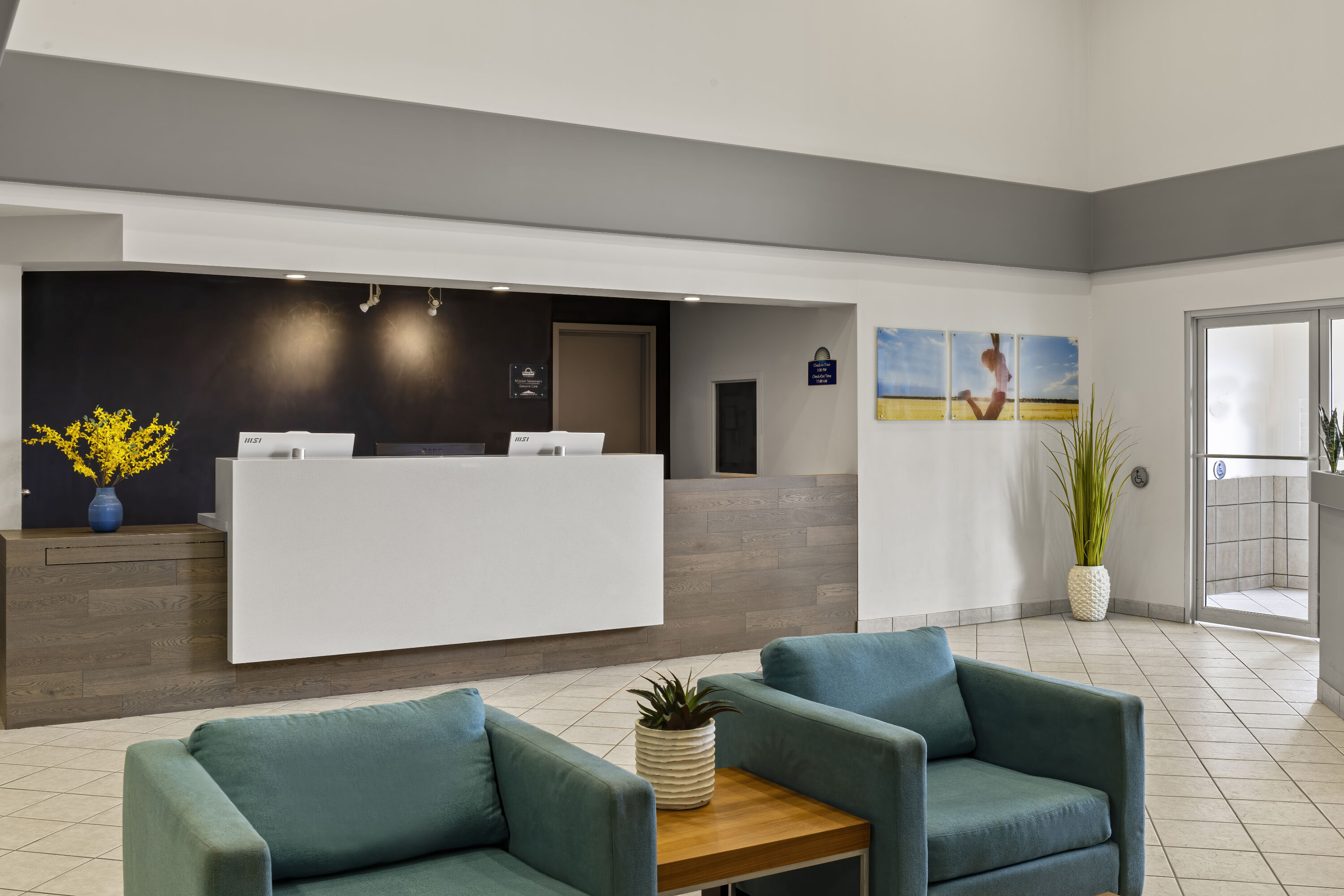 Days Inn by Wyndham Steinbach reception in Steinbach, Manitoba