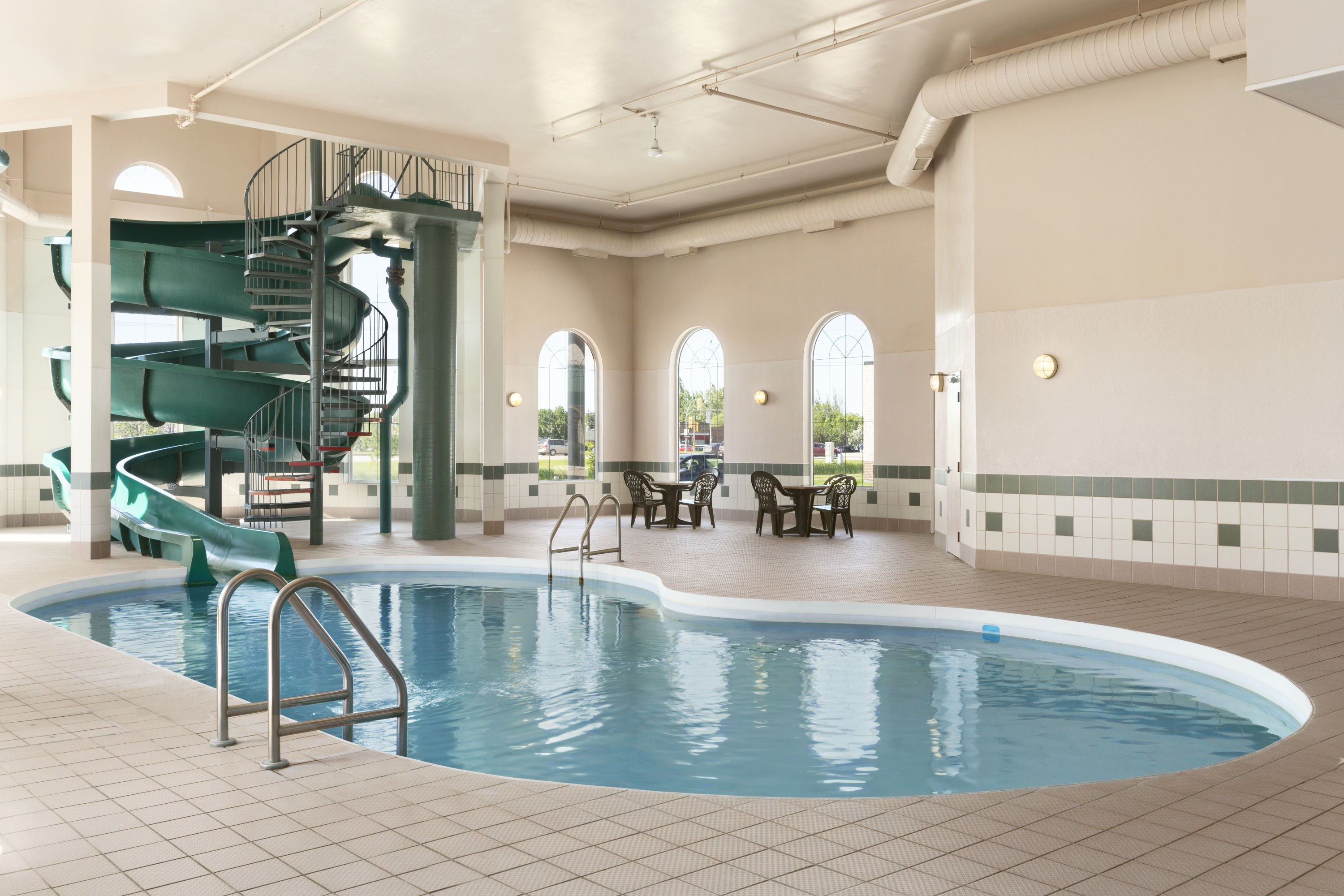 Days Inn Amp Suites By Wyndham Winkler Winkler Mb Hotels