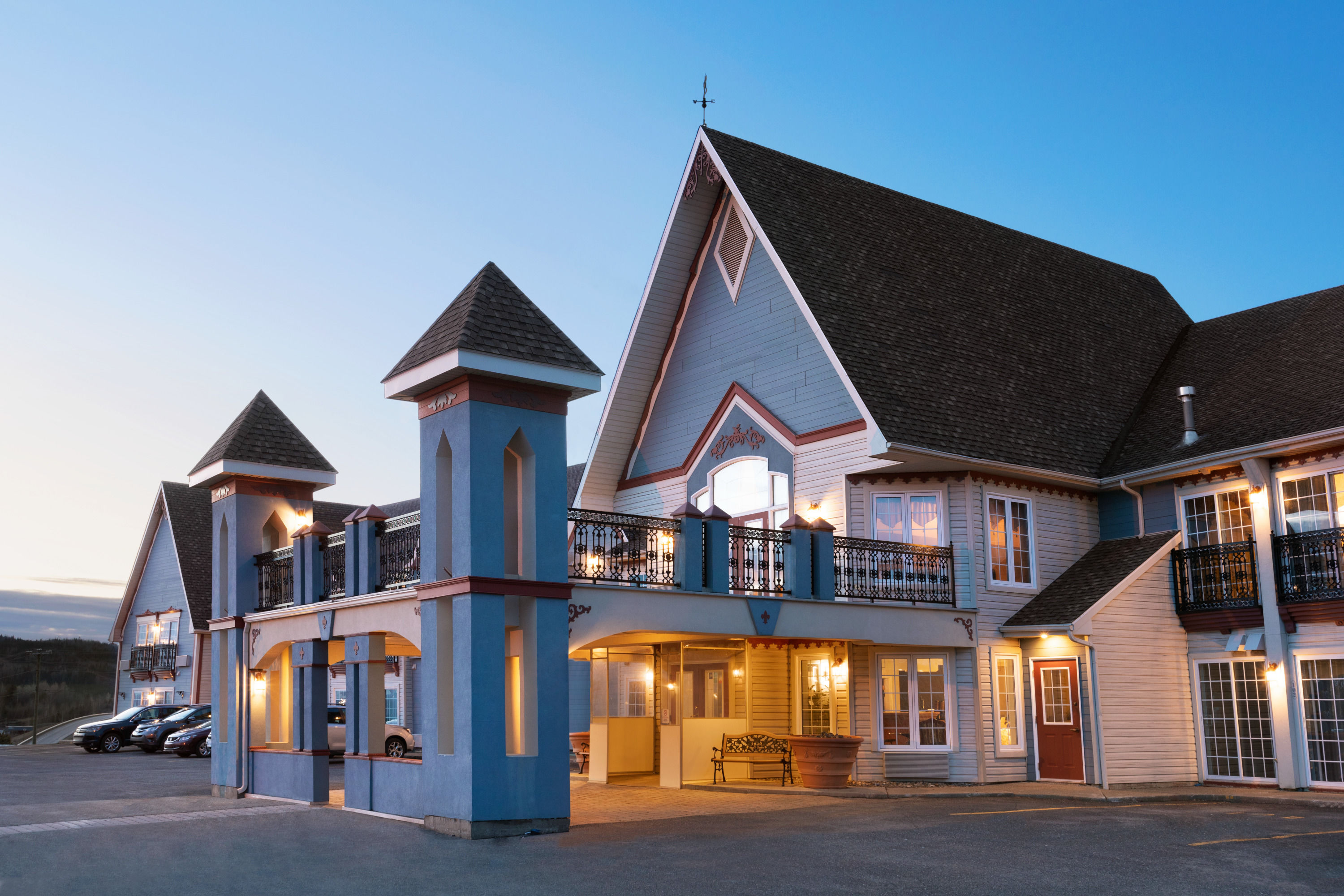 Exterior of Days Inn by Wyndham Edmundston hotel in Edmundston, New Brunswick