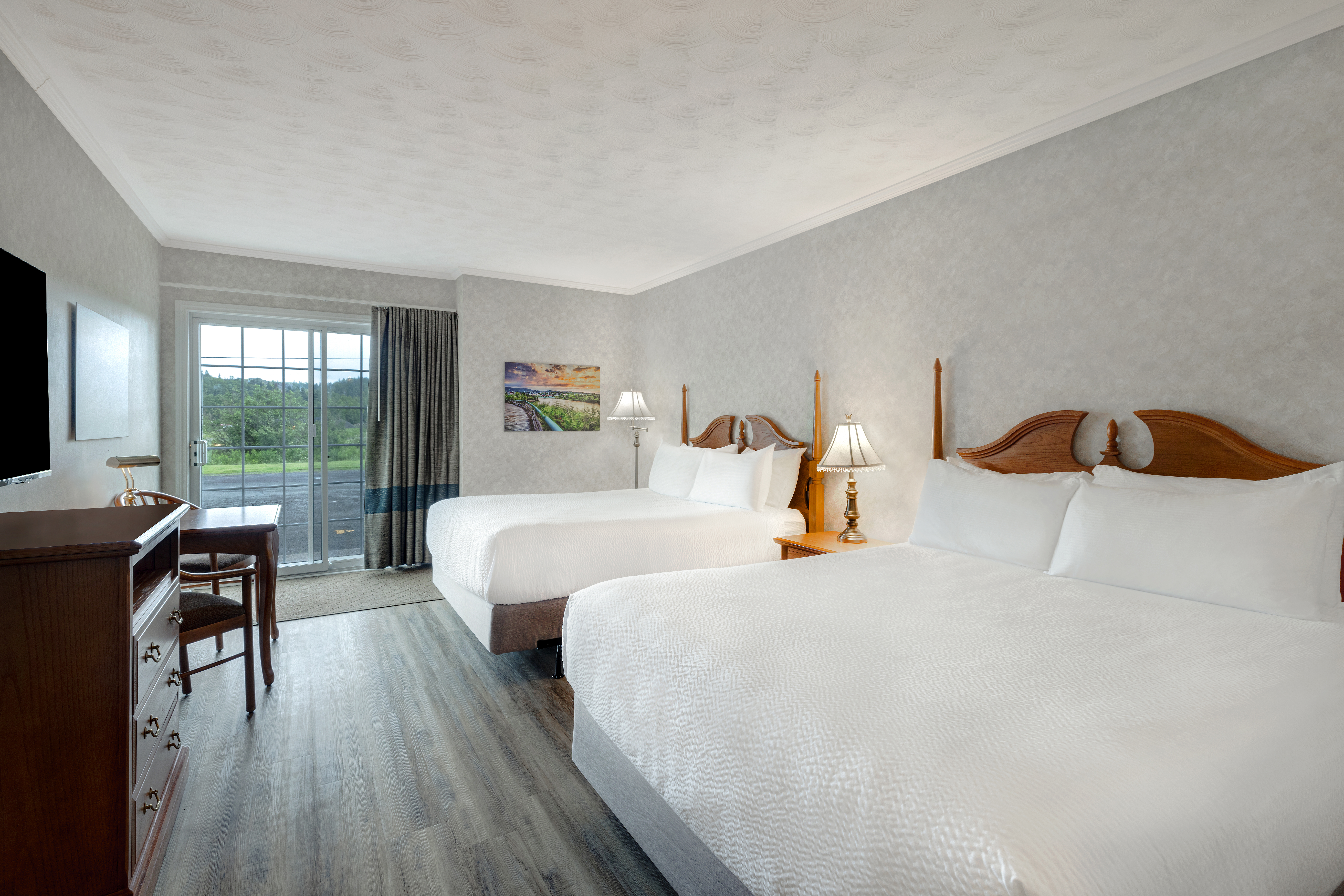 Guest room at the Days Inn by Wyndham Edmundston in Edmundston, New Brunswick