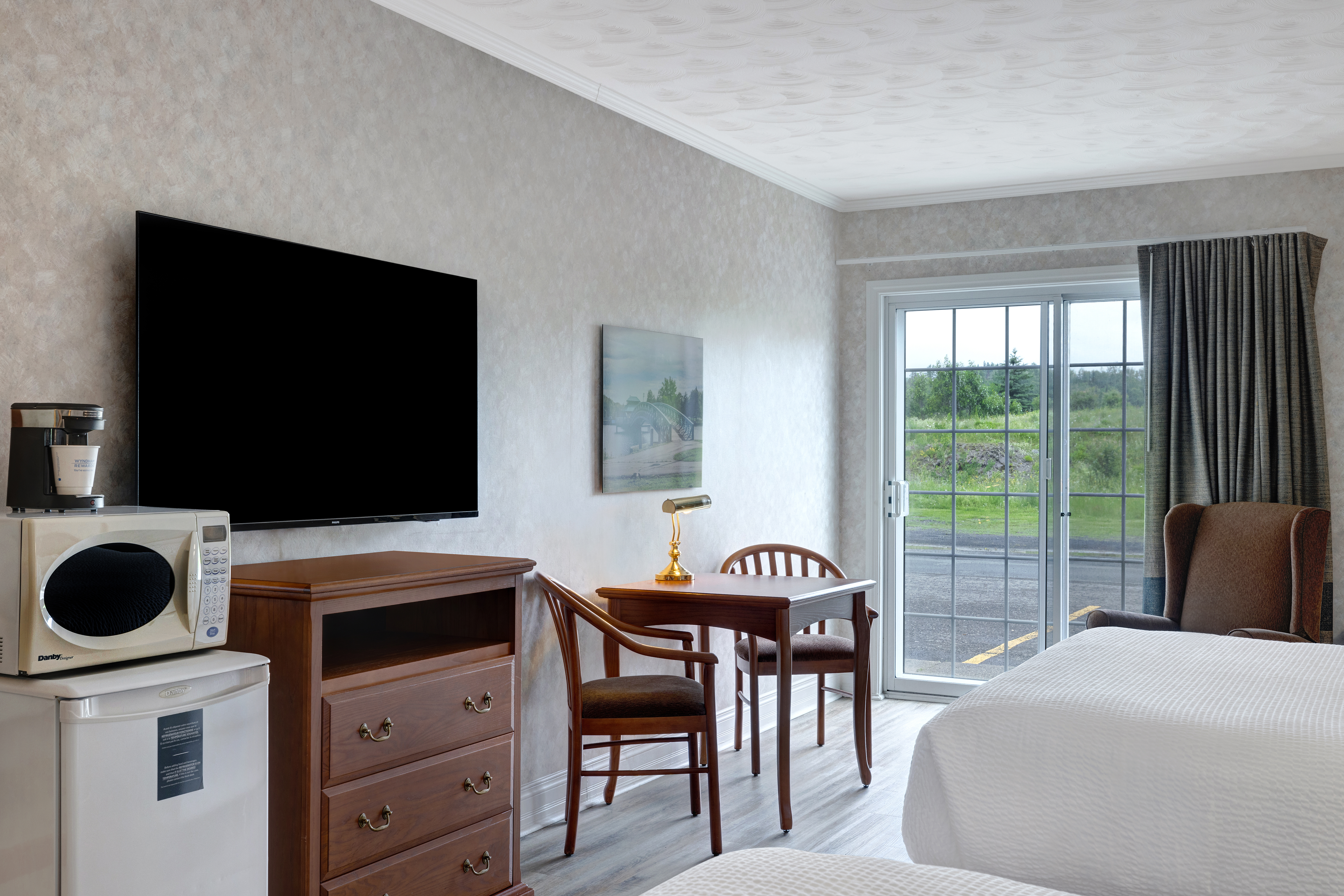Guest room at the Days Inn by Wyndham Edmundston in Edmundston, New Brunswick
