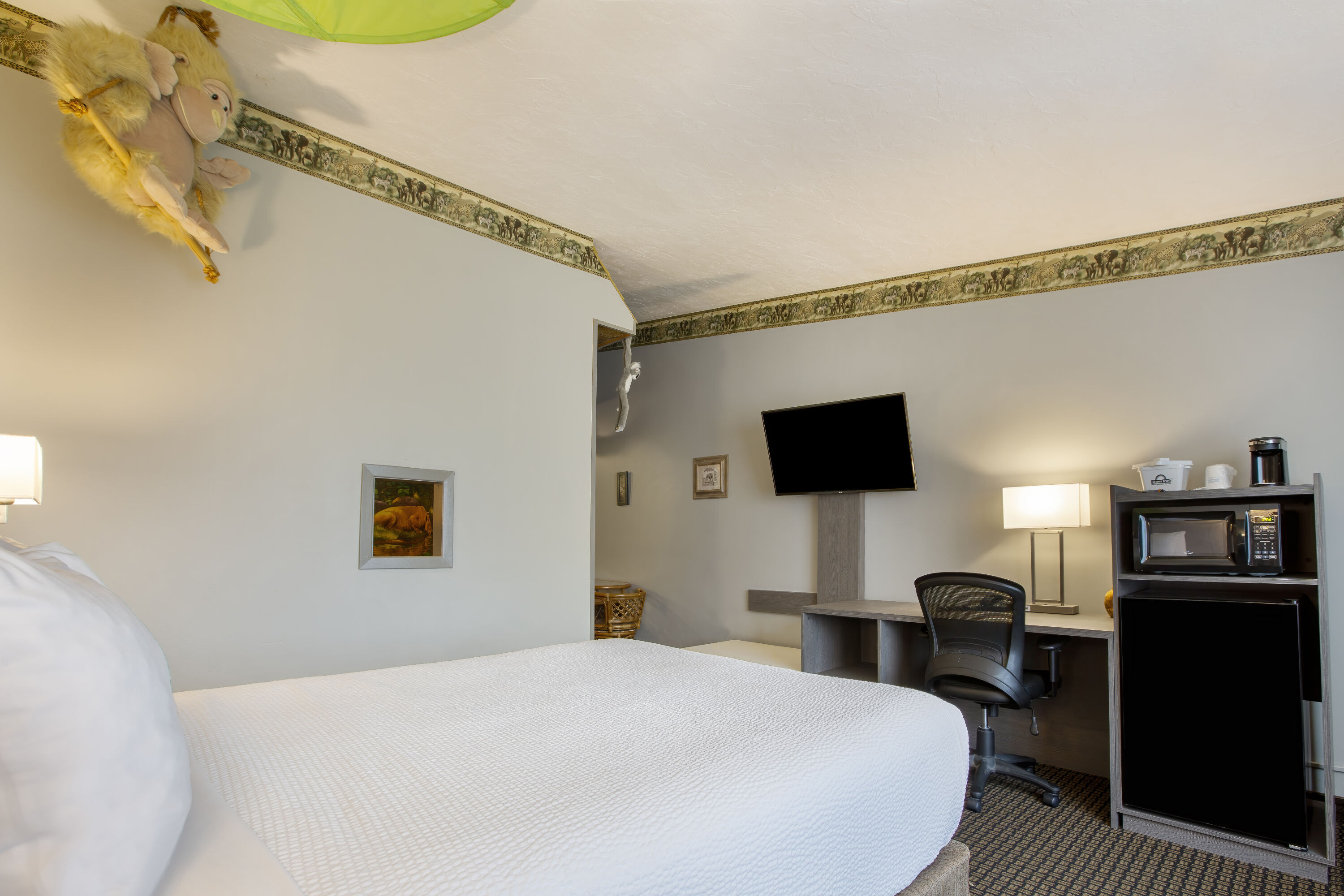 Guest room at the Days Inn & Suites by Wyndham Moncton in Moncton, New Brunswick