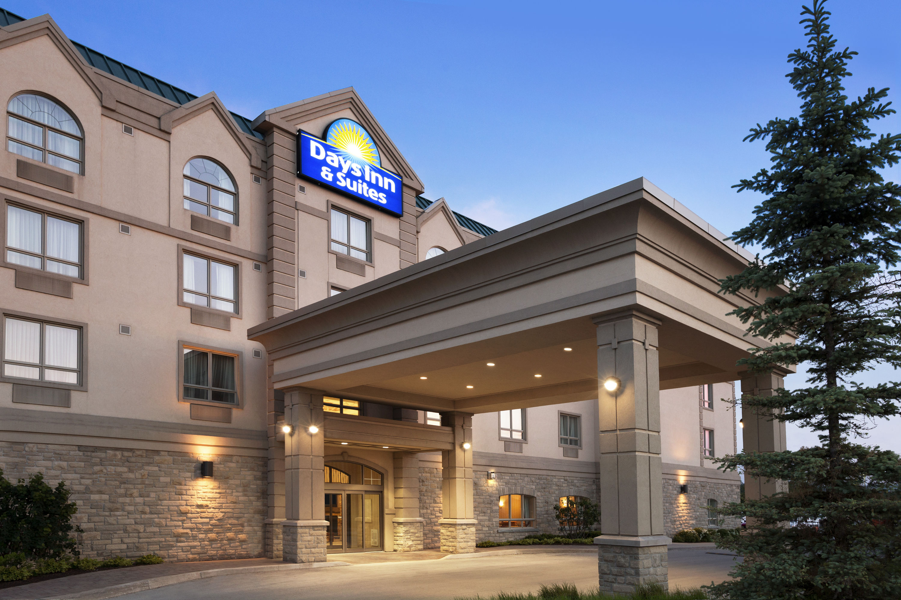 Days Inn Suites By Wyndham Collingwood Collingwood On