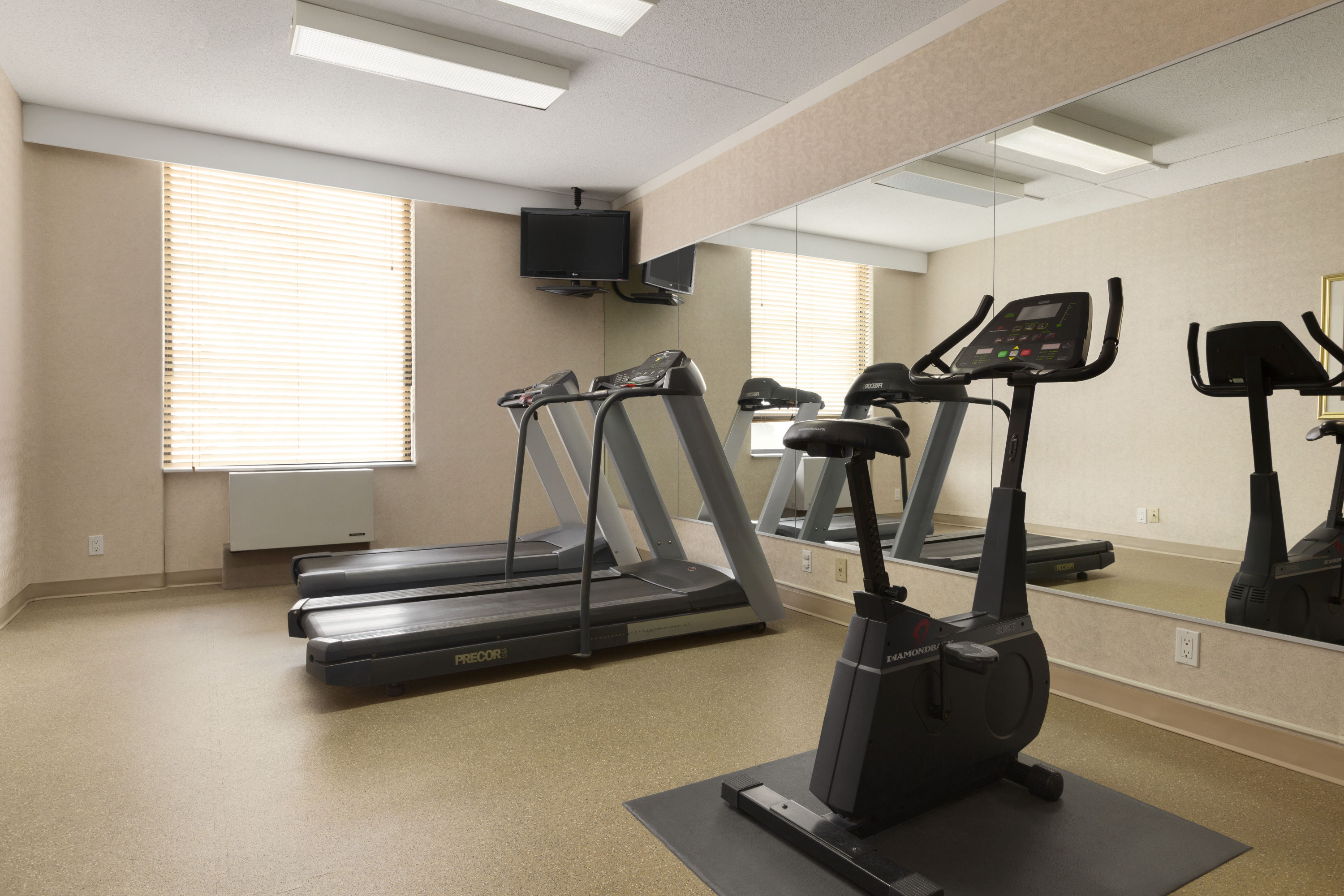 Health club at Days Inn by Wyndham Ottawa West in Ottawa, Ontario