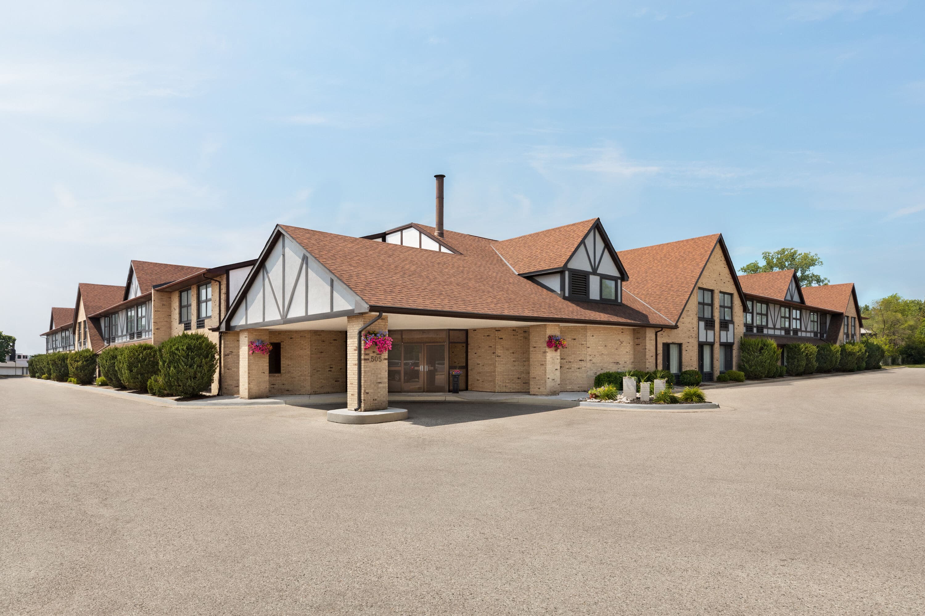 Days Inn by Wyndham Sarnia Harbourfront Sarnia, ON Hotels