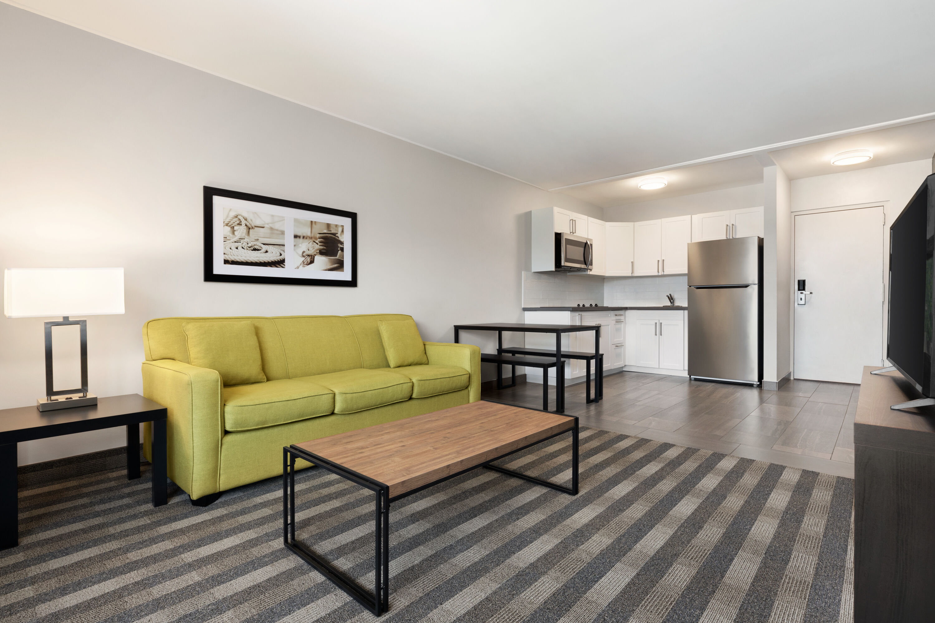 Days Inn by Wyndham Sarnia Harbourfront suite in Sarnia, Ontario