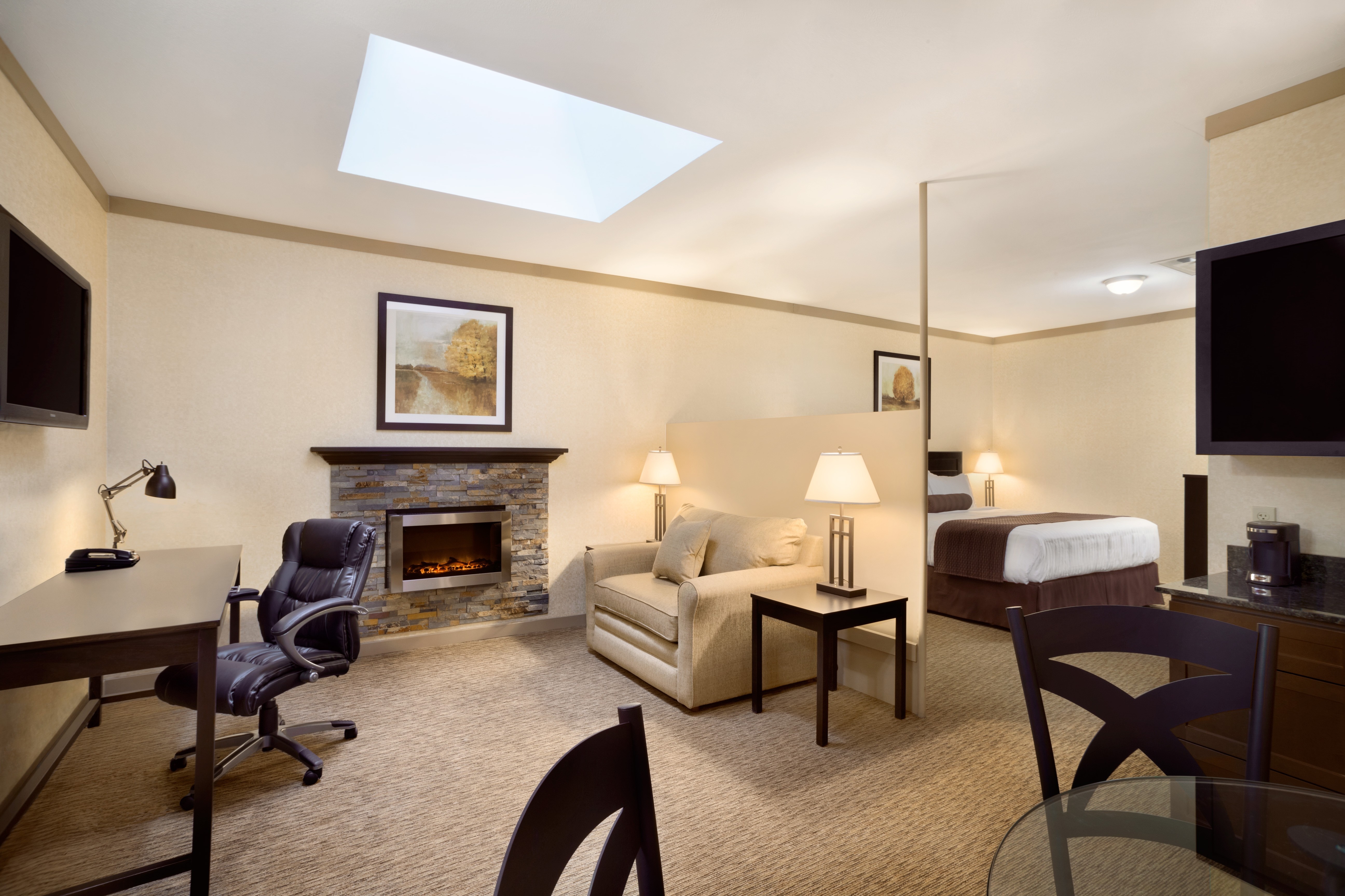 Guest room at the Days Inn & Suites by Wyndham Sault Ste. Marie ON in Sault Ste Marie, Ontario