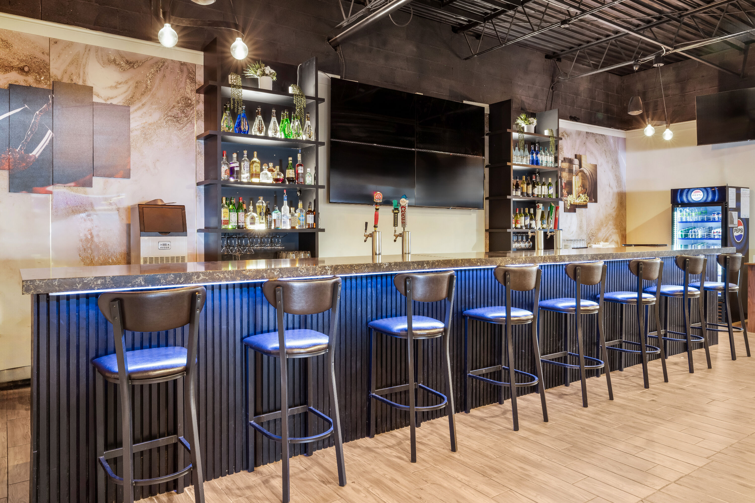 Bar at Days Inn by Wyndham Sudbury & Conference Centre in Sudbury, Ontario