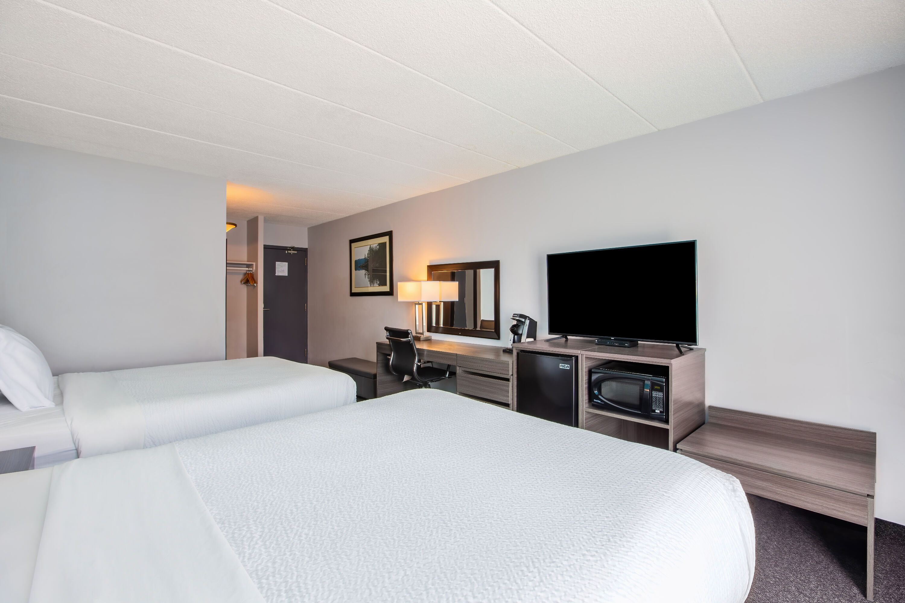 Guest room at the Days Inn by Wyndham Sudbury & Conference Centre in Sudbury, Ontario