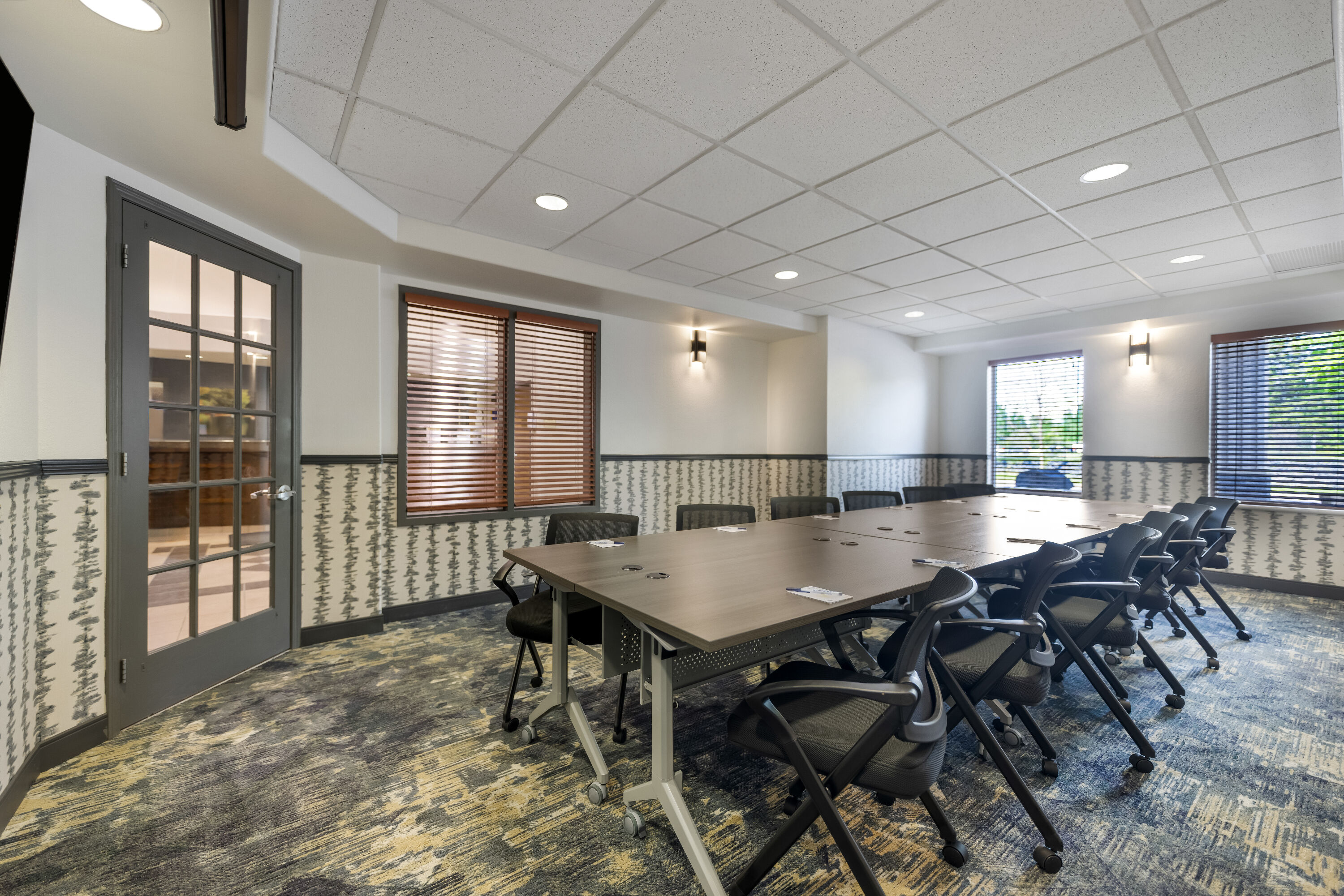 Board room at Days Inn by Wyndham Thunder Bay North in Thunder Bay, Ontario