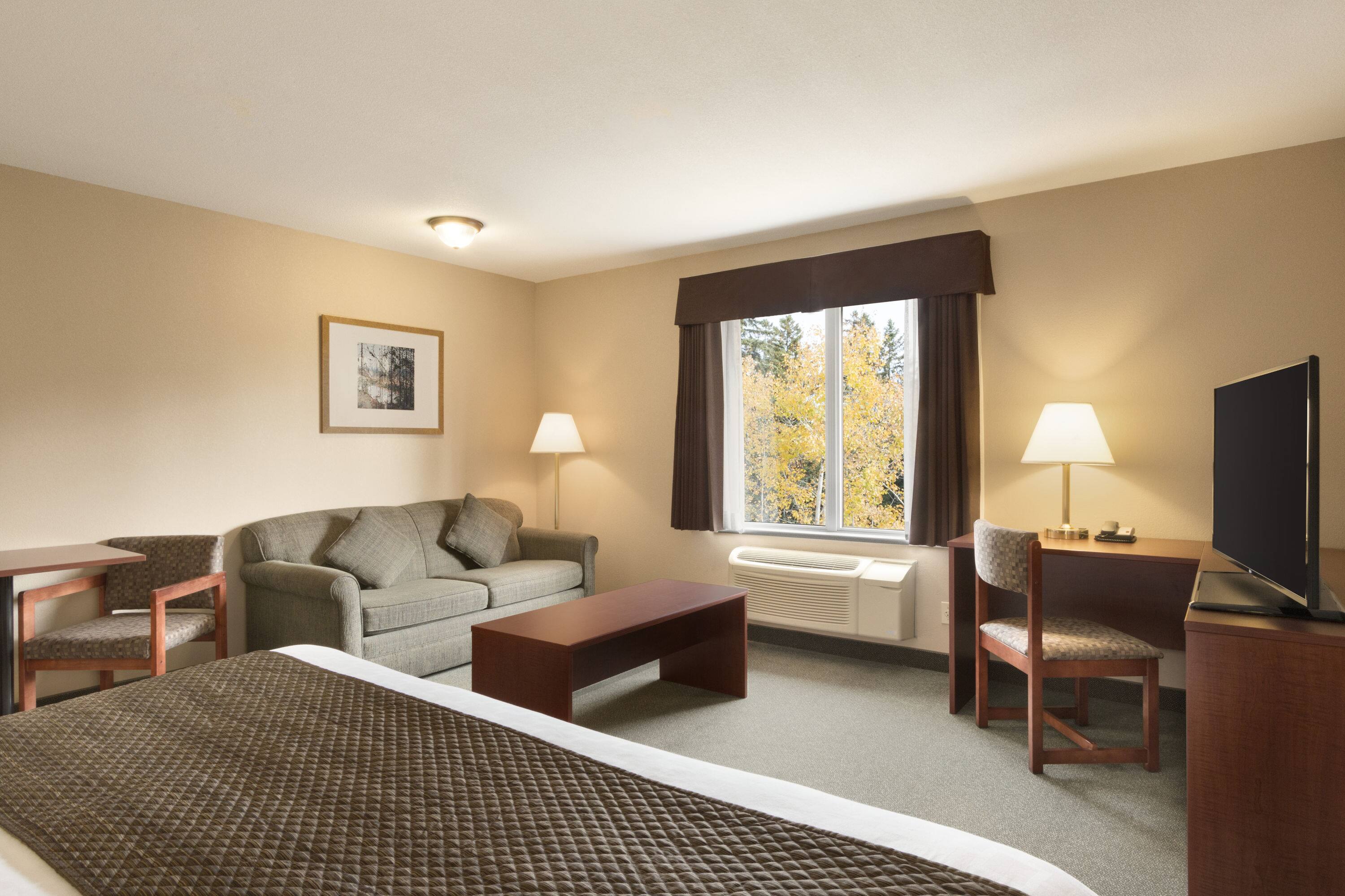 Days Inn By Wyndham Thunder Bay North Thunder Bay On Hotels - 