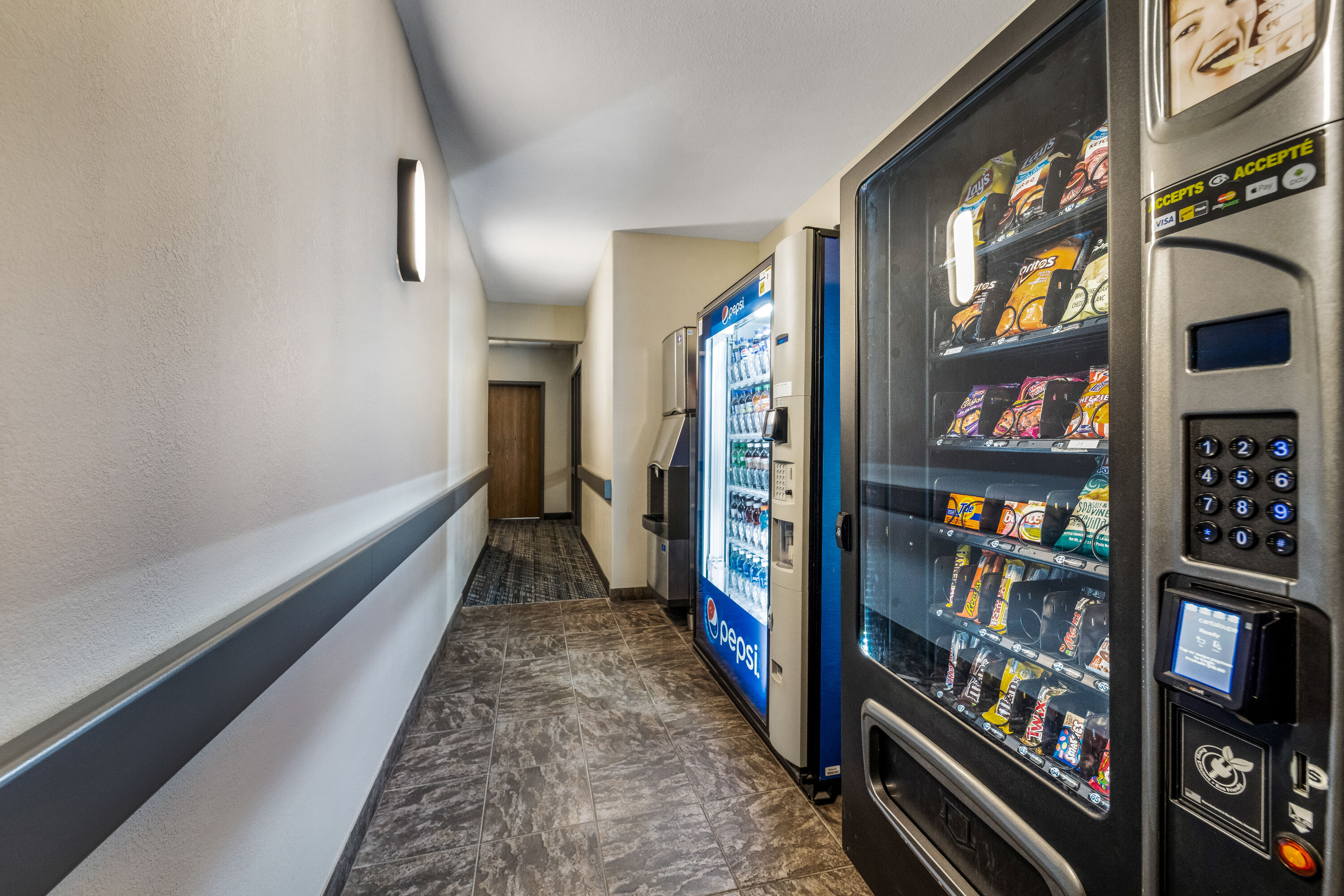 Mart at Days Inn by Wyndham Thunder Bay North in Thunder Bay, Ontario