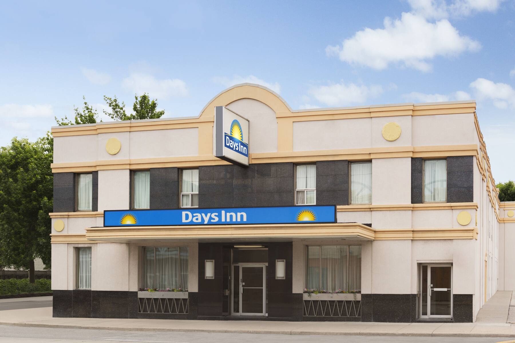 Days Inn British Columbia Canada Days Inn by Wyndham Toronto East Beaches | Toronto, ON Hotels
