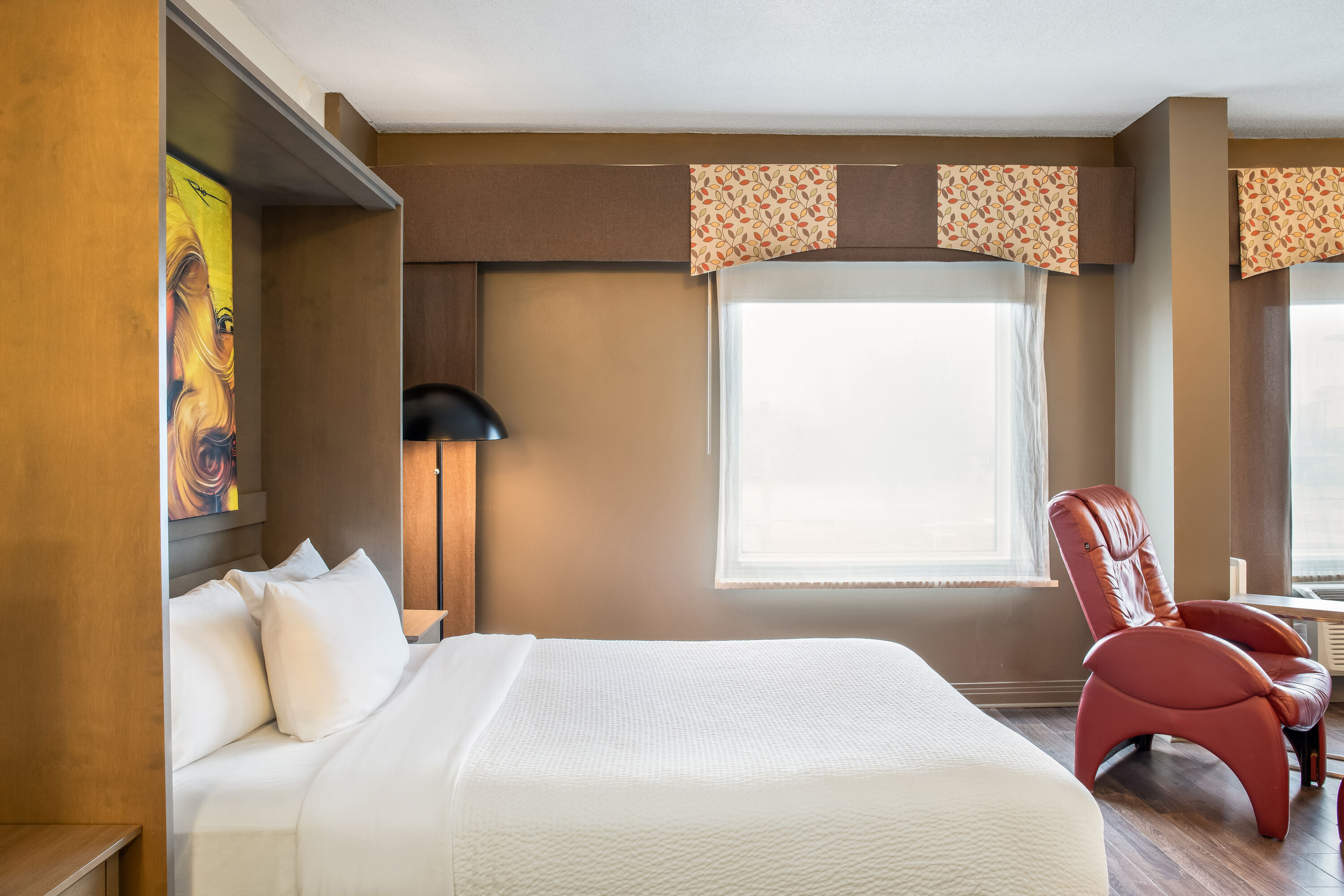 Days Inn by Wyndham Berthierville suite in Berthierville, Quebec