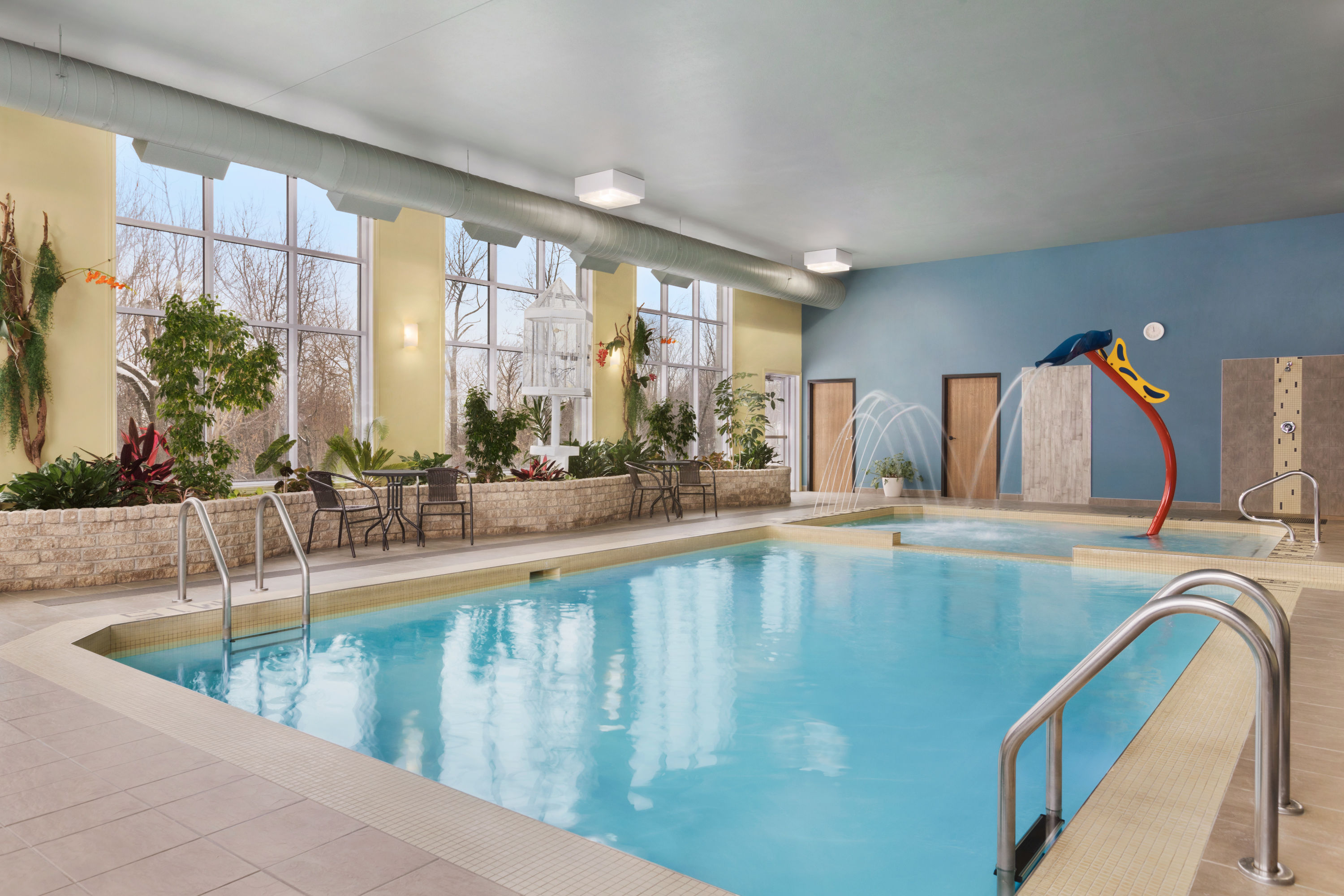 Days Inn By Wyndham Levis St Nicholas Qc Hotels
