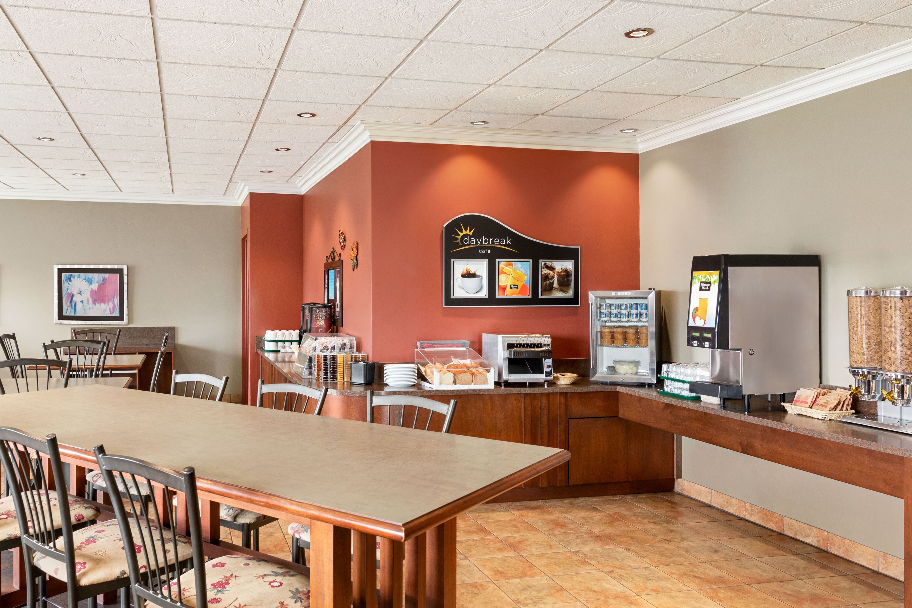Free breakfast at Days Inn by Wyndham Montmagny in Montmagny, Quebec