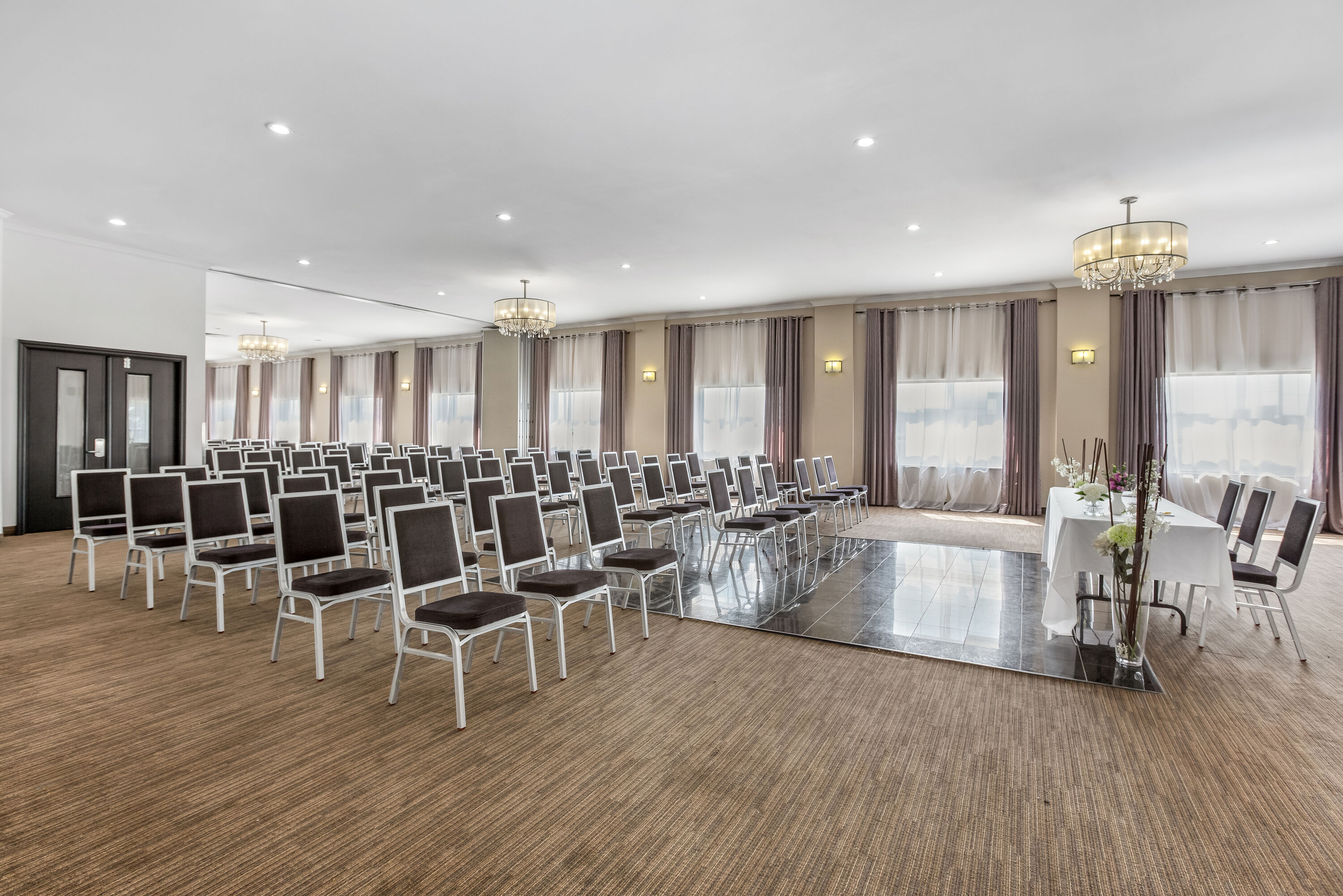Theatre meeting room at Days Inn by Wyndham Montreal Airport Conference Centre in Montreal, Quebec