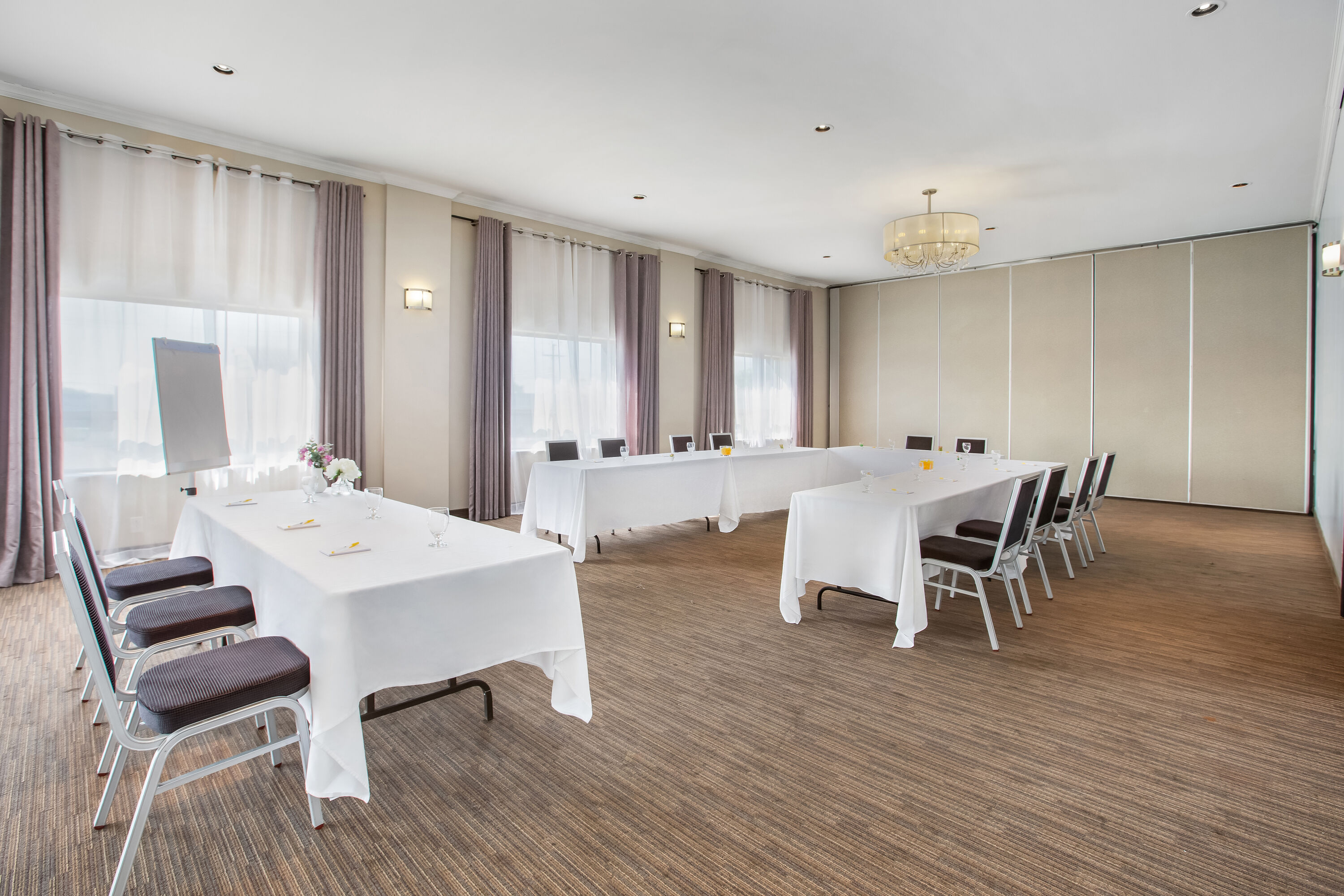 U-shape meeting room at Days Inn by Wyndham Montreal Airport Conference Centre in Montreal, Quebec